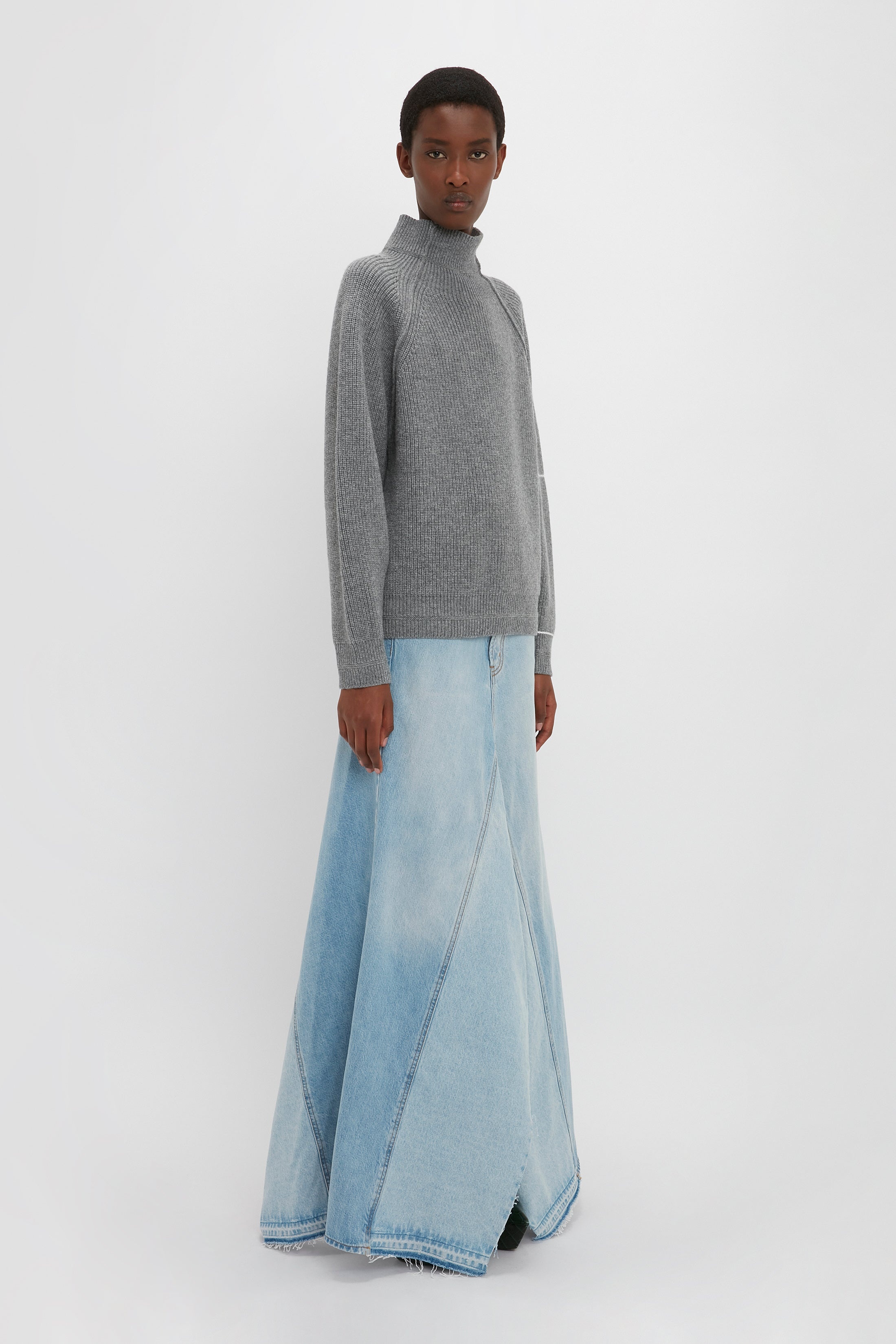 Maxi Godet Denim Skirt In Light Blue Wash - 3