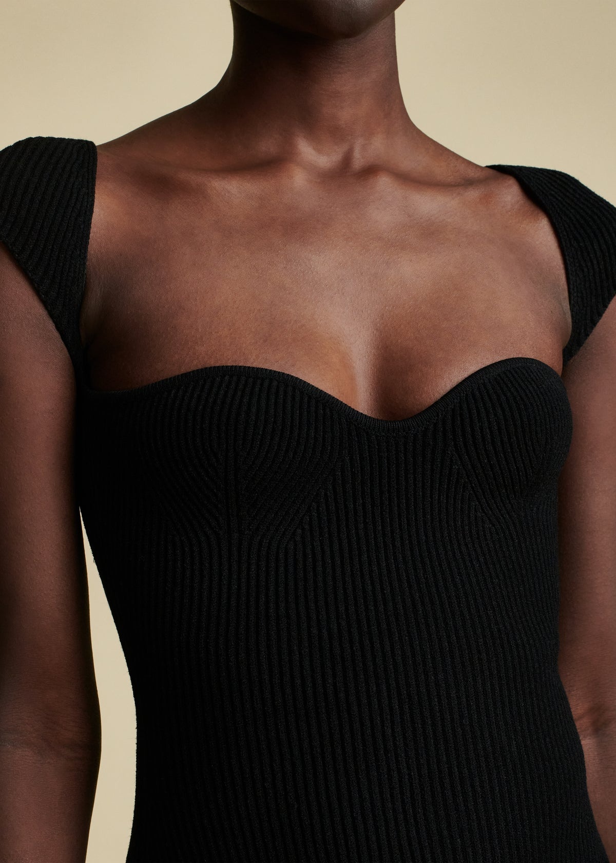 ケイト　KHAITE THE ISTA TOP in Black 15329268_26960431_600.jpg