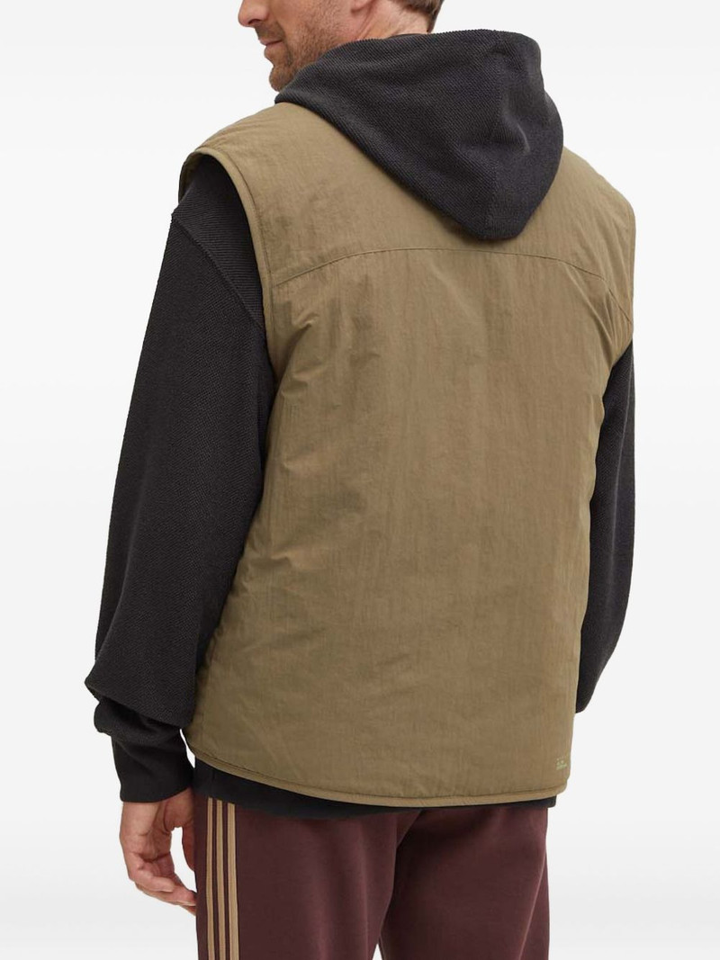 fleece-lined zip-up vest 5
