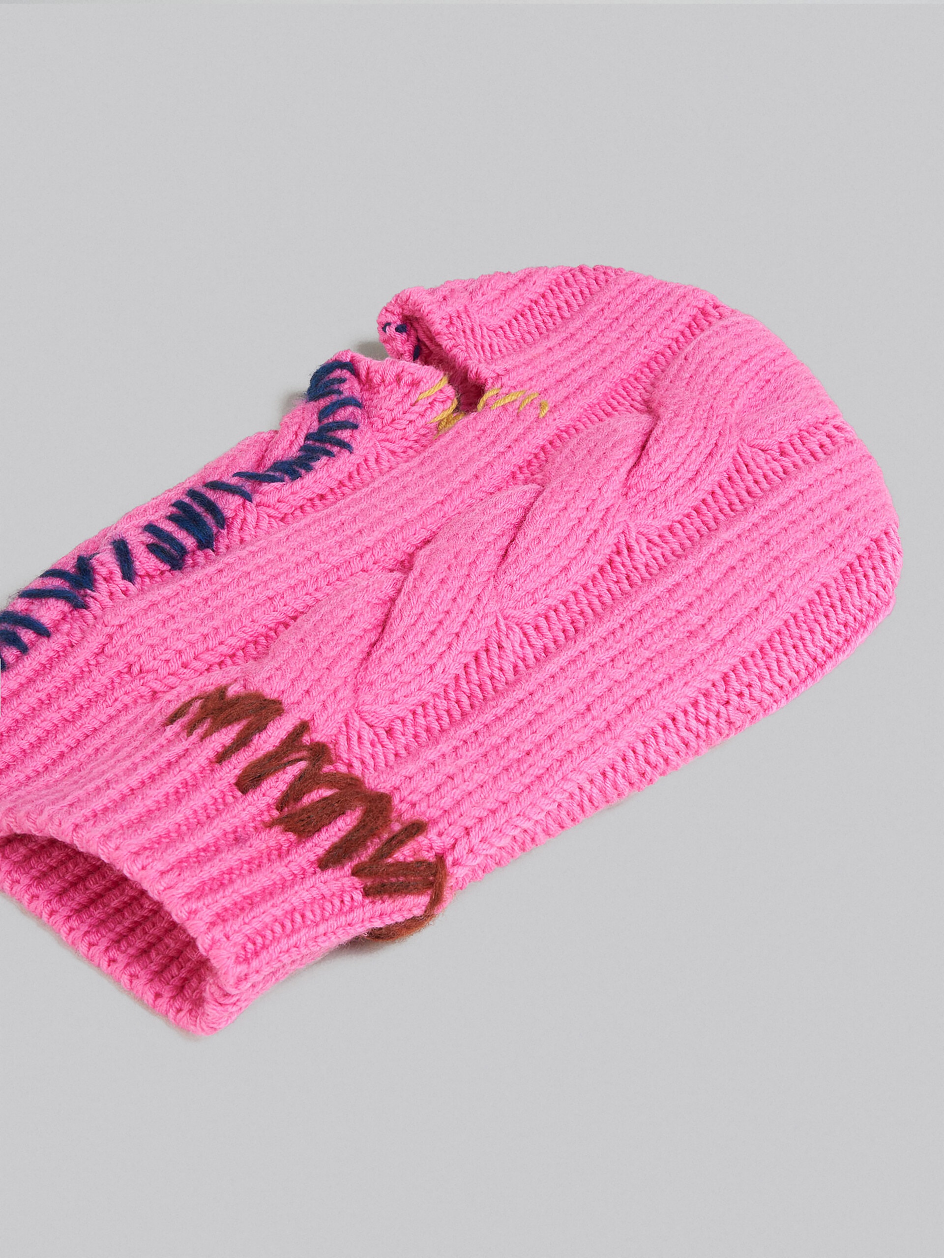 FUCHSIA WOOL BALACLAVA WITH CONTRASTING MENDING - 3