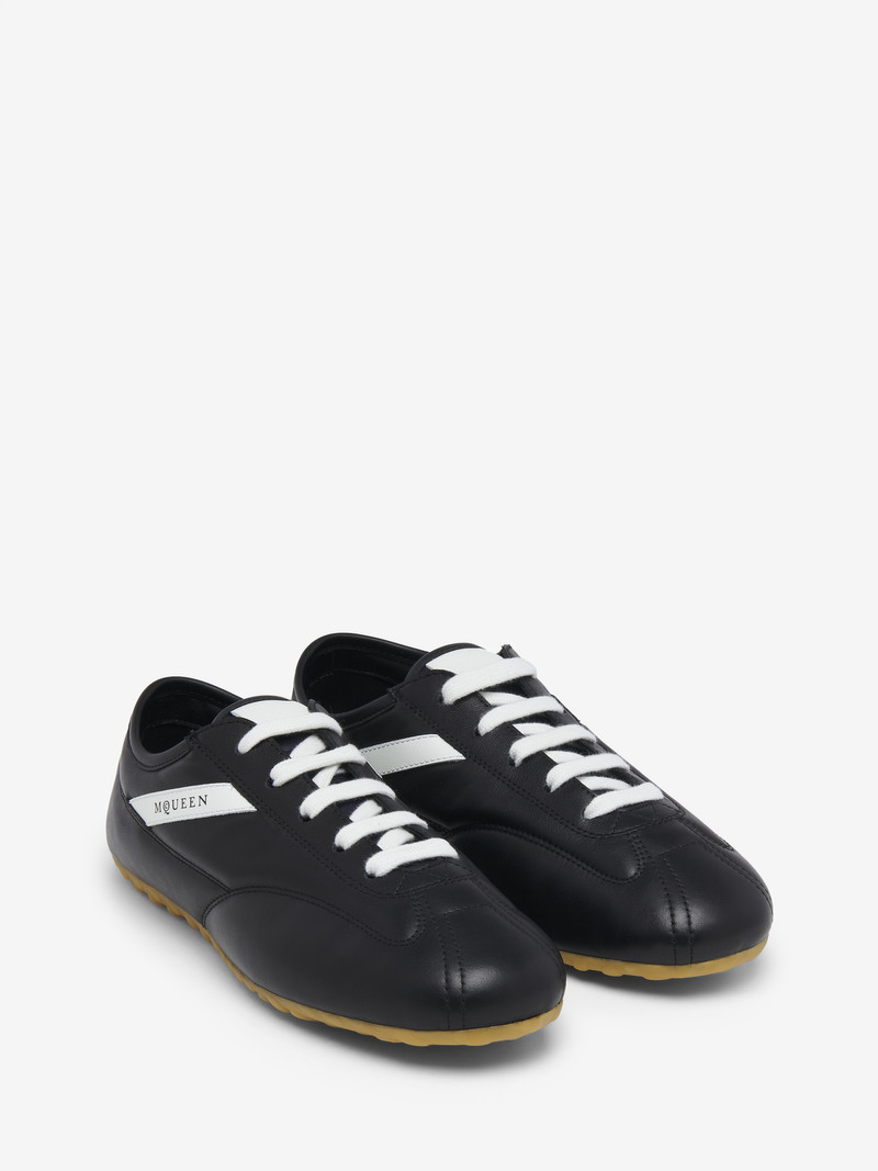 Alexander McQueen Boxe Sneaker outlook