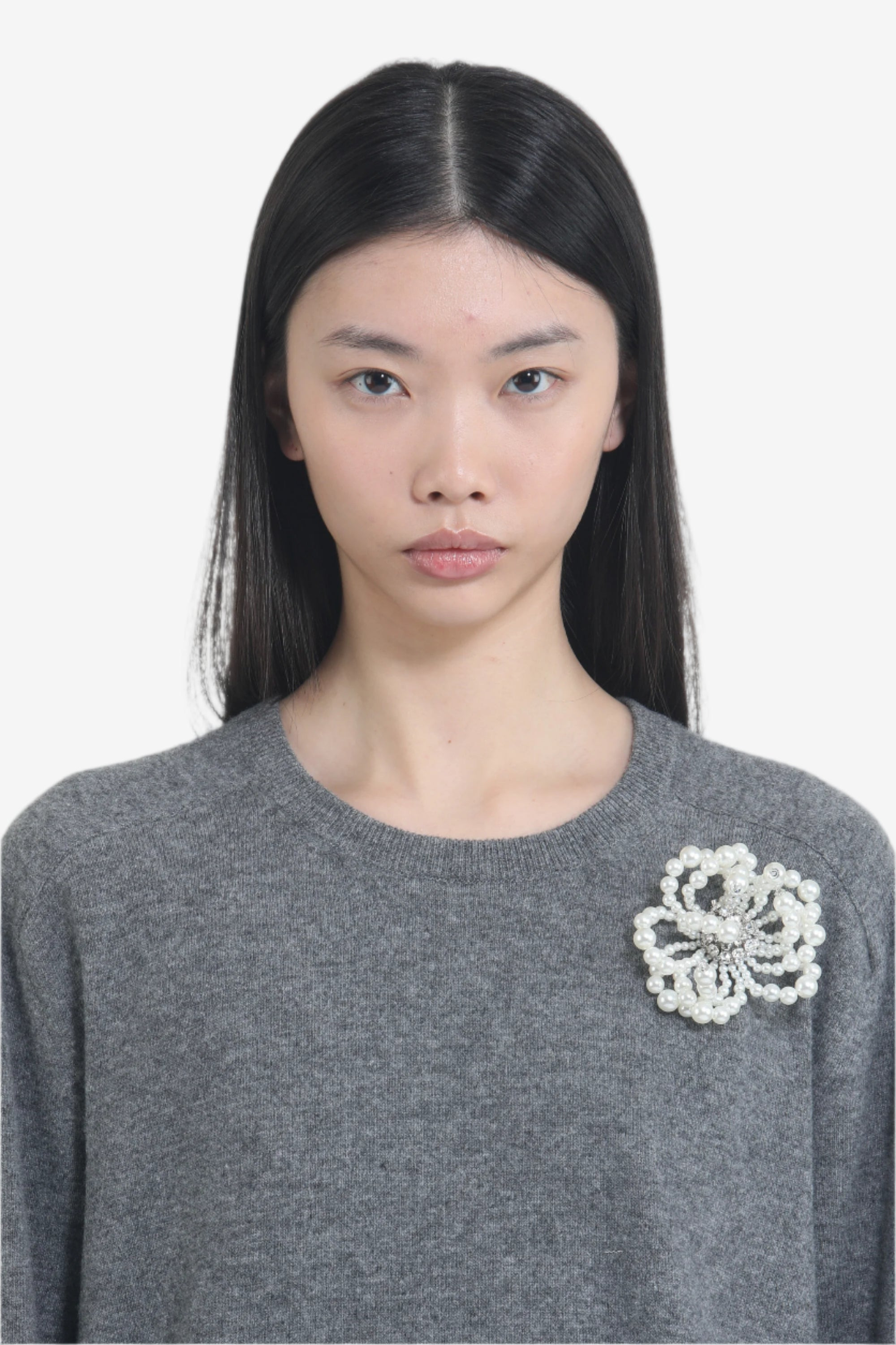 FLOWER-SHAPED PEARL BROOCH - 1