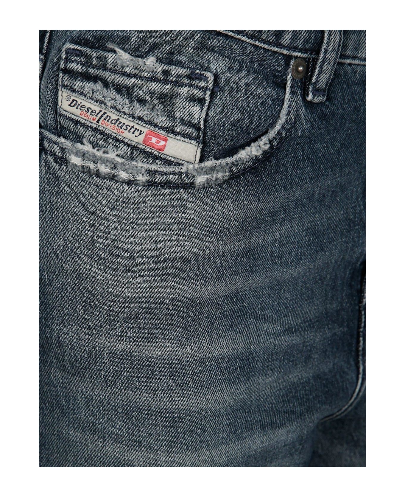 High Waist Denim Jeans - 3