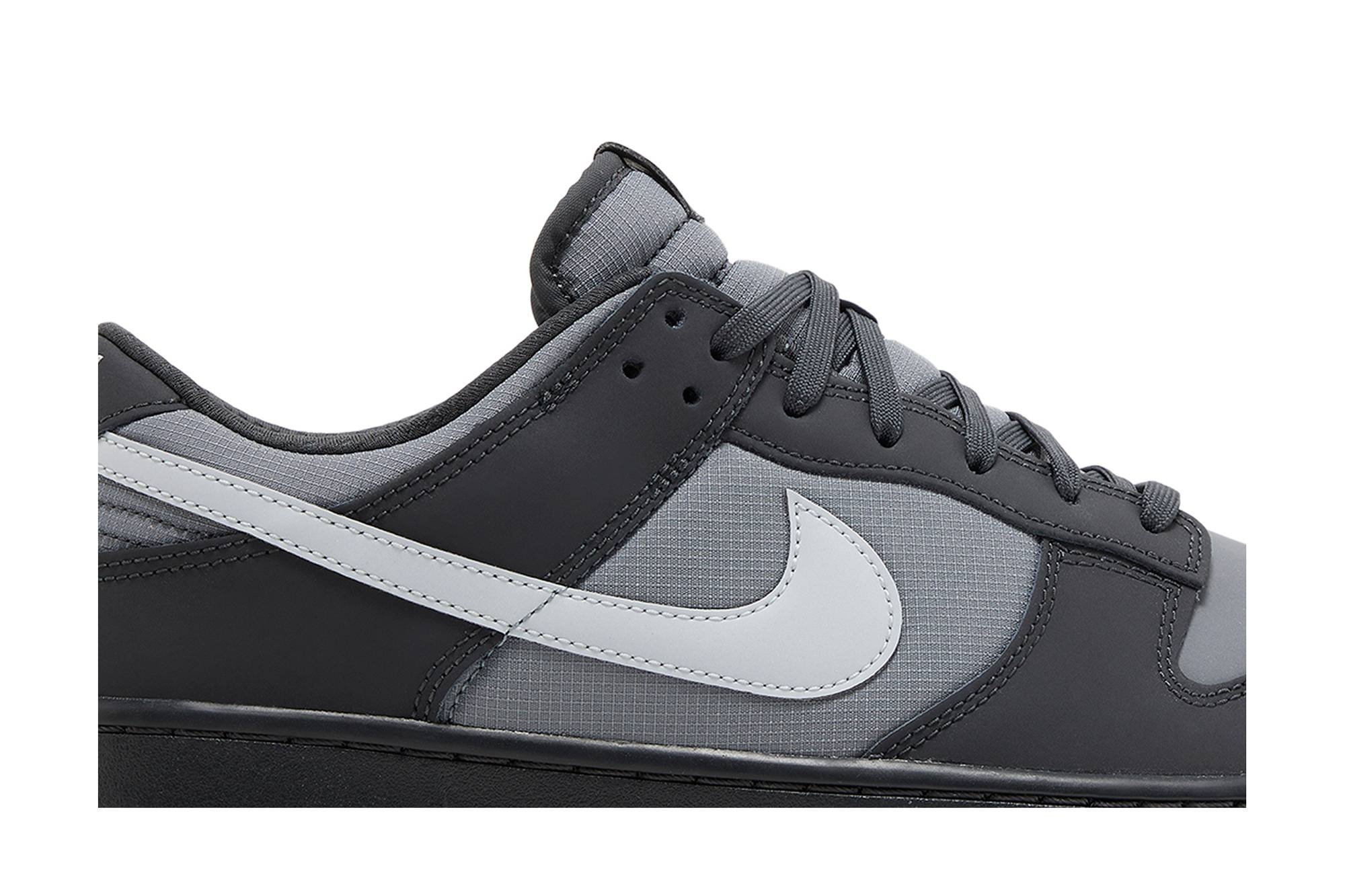 Dunk Low 'Anthracite' - 2