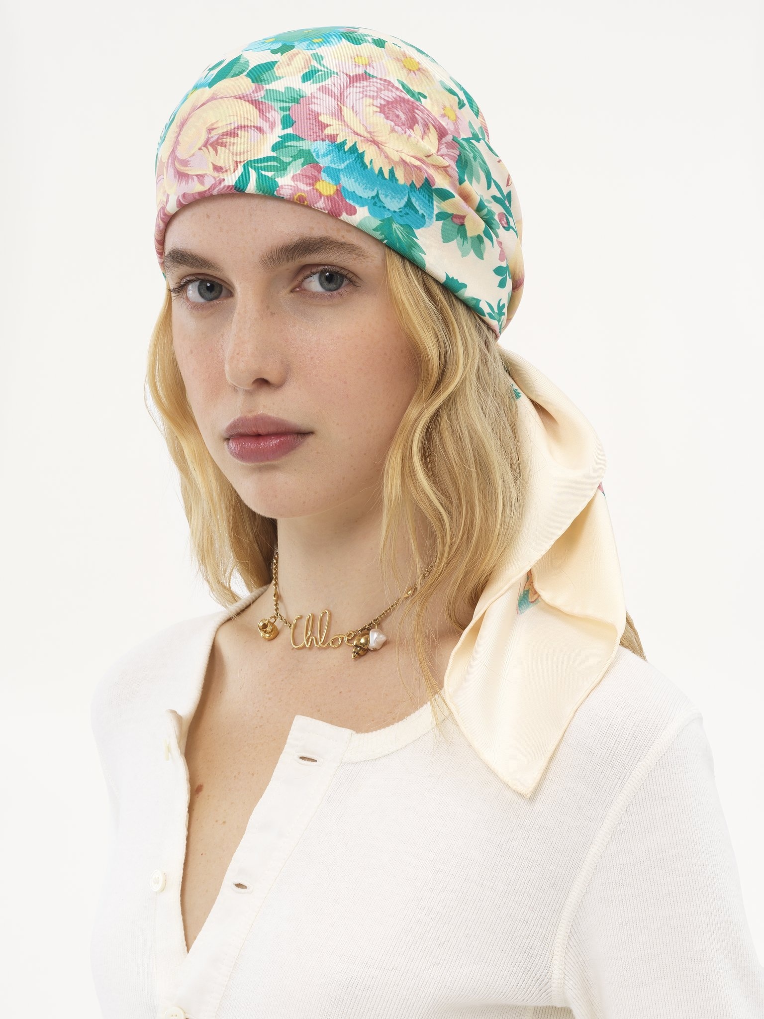 THE CHLOÉ PEONIES SQUARE SCARF IN SILK TWILL - 4