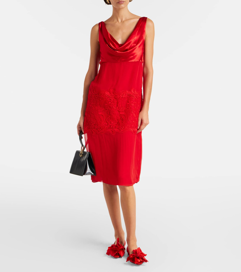 FERRAGAMO Gemy floral-appliqué satin ballet flats outlook