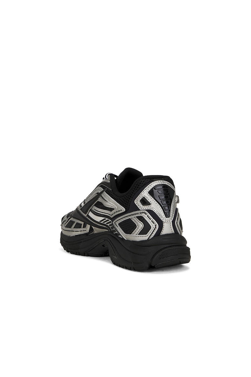 Reebok Premier Road Ultra outlook