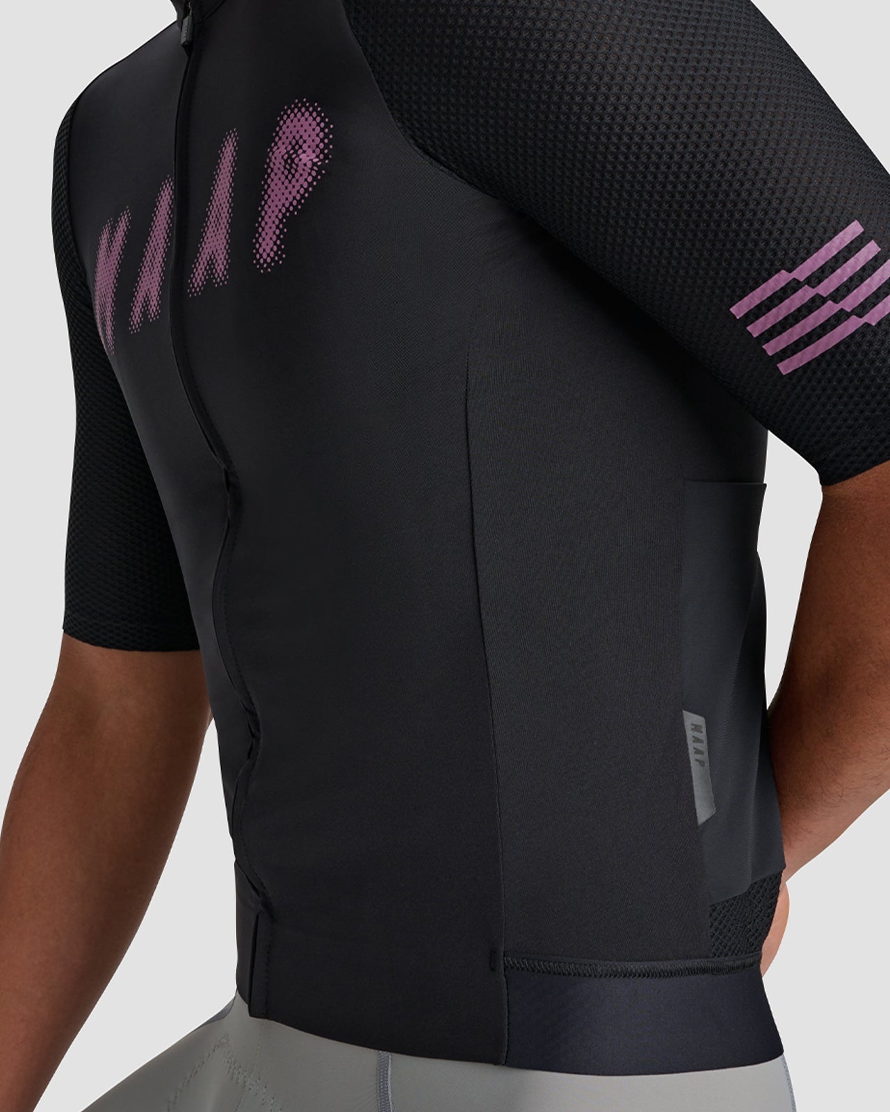 Halftone Pro Base Jersey - 6