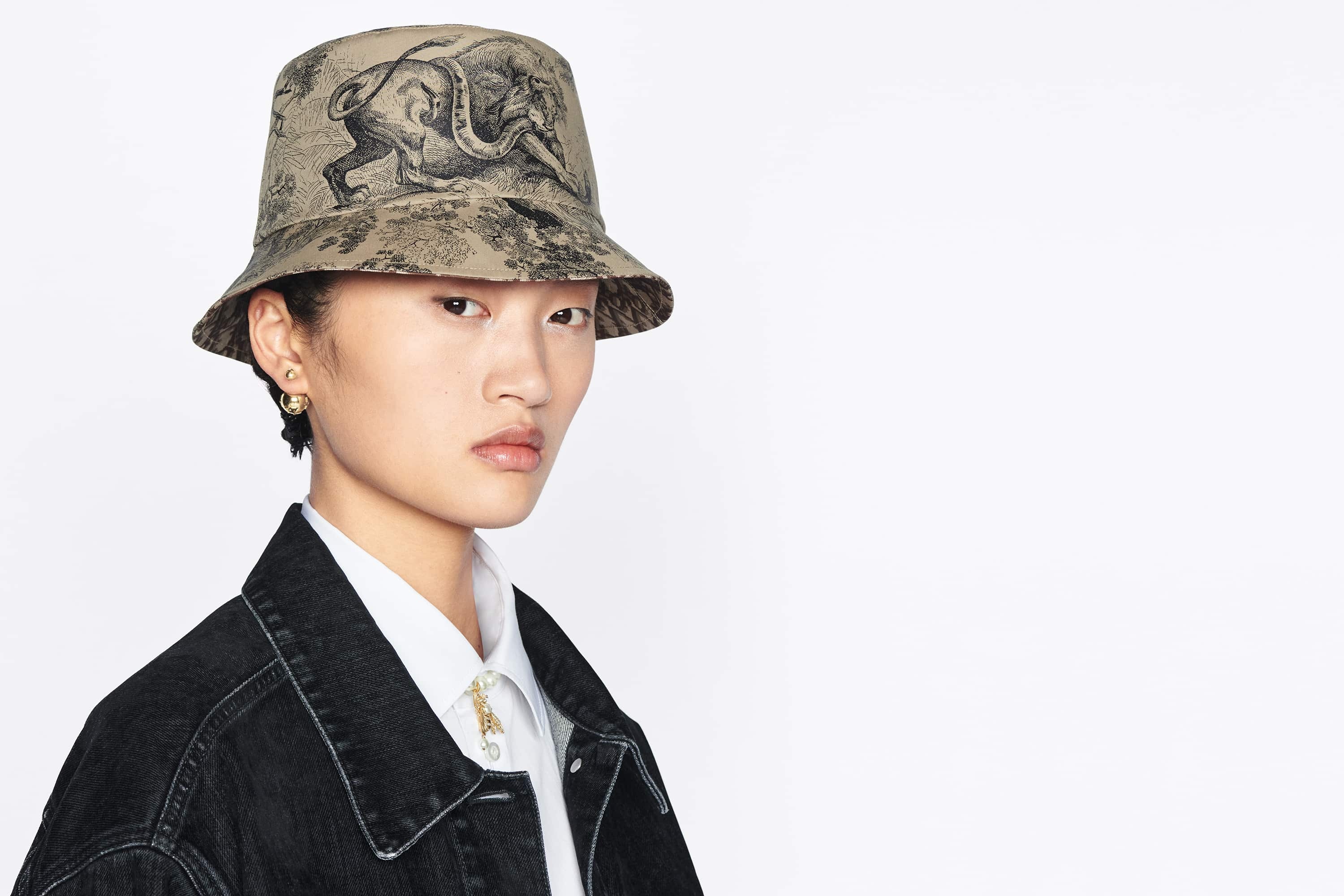 Reversible Teddy-D Toile de Jouy Small Brim Bucket Hat - 8
