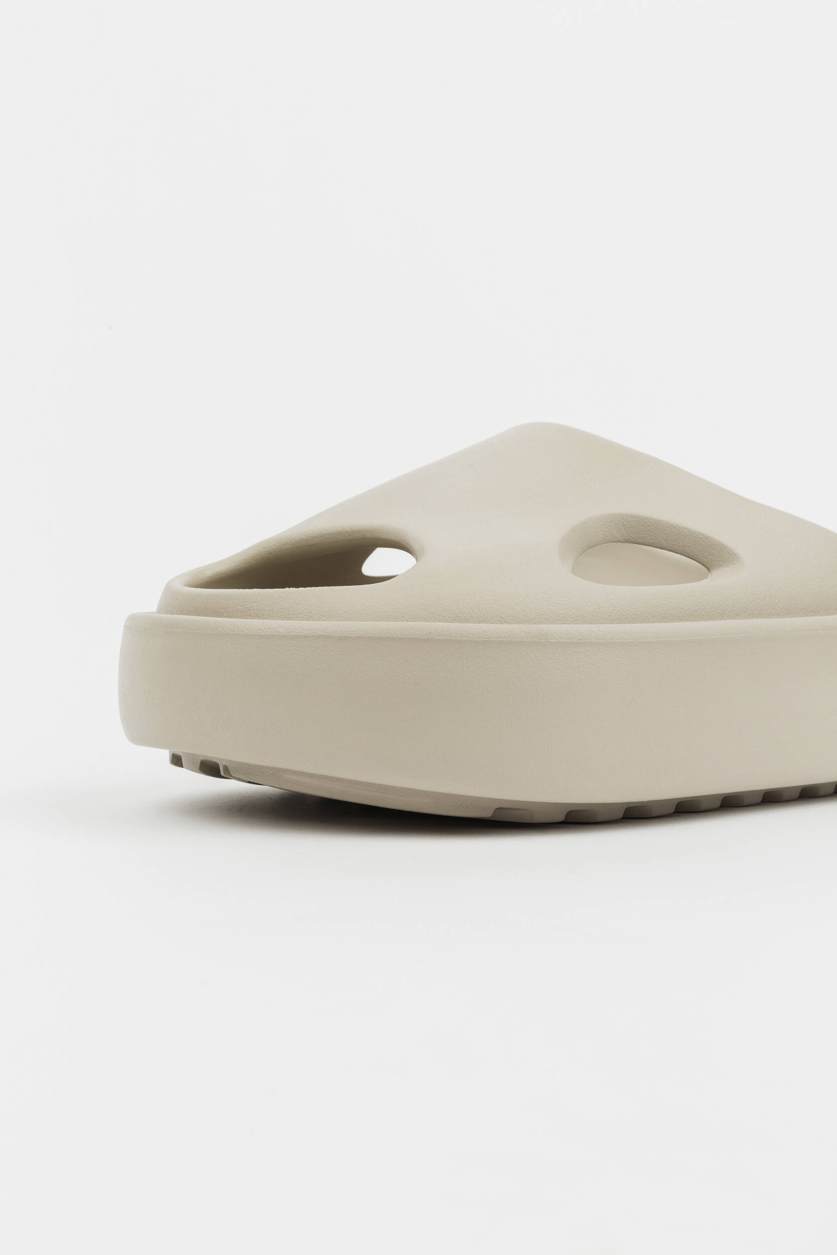 Magma Sandal - 3