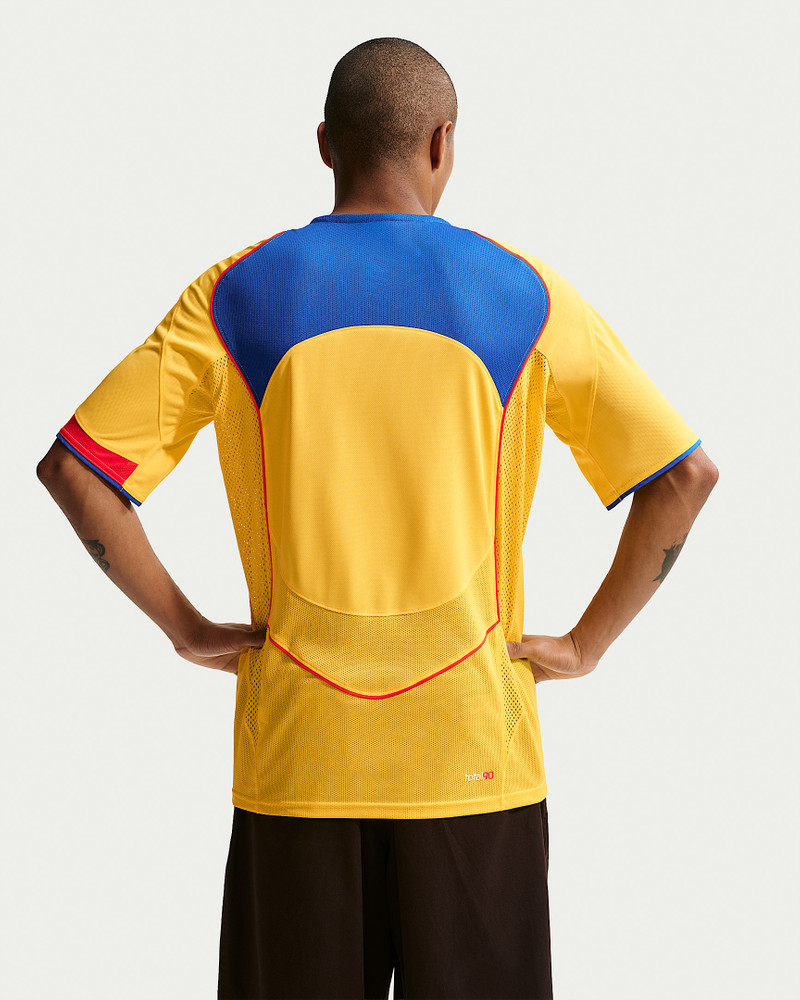 Nike Nike Total 90 Men's Dri-FIT Short-Sleeve Soccer Top outlook