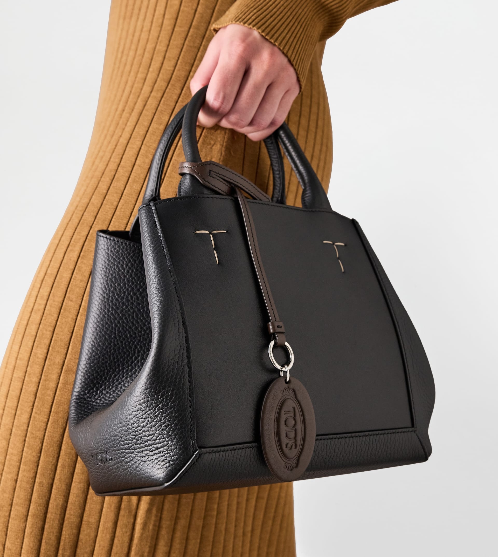 TOD'S DOUBLE UP SHOPPING BAG IN LEATHER SMALL - BLACK, BROWN - 7