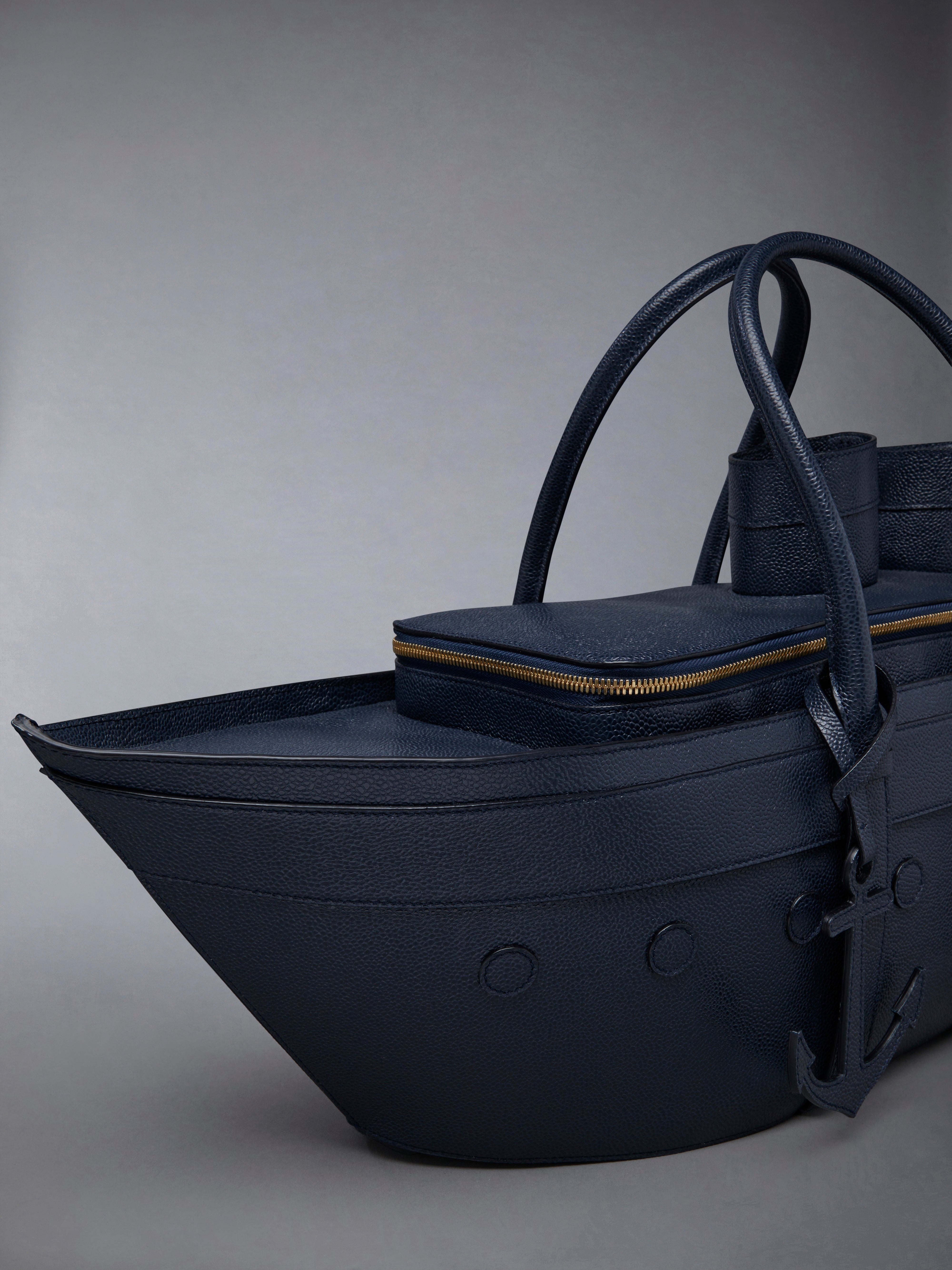 Pebble Grain Leather Cruise Liner Bag - 6