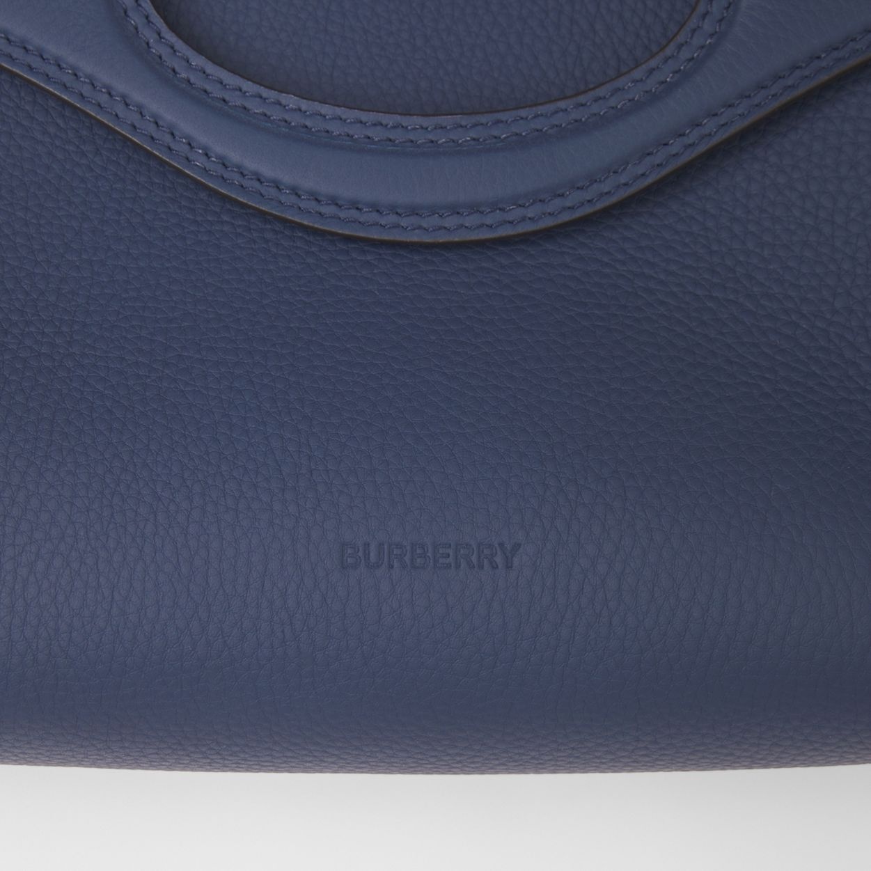 Grainy Leather Pocket Messenger Bag - 2