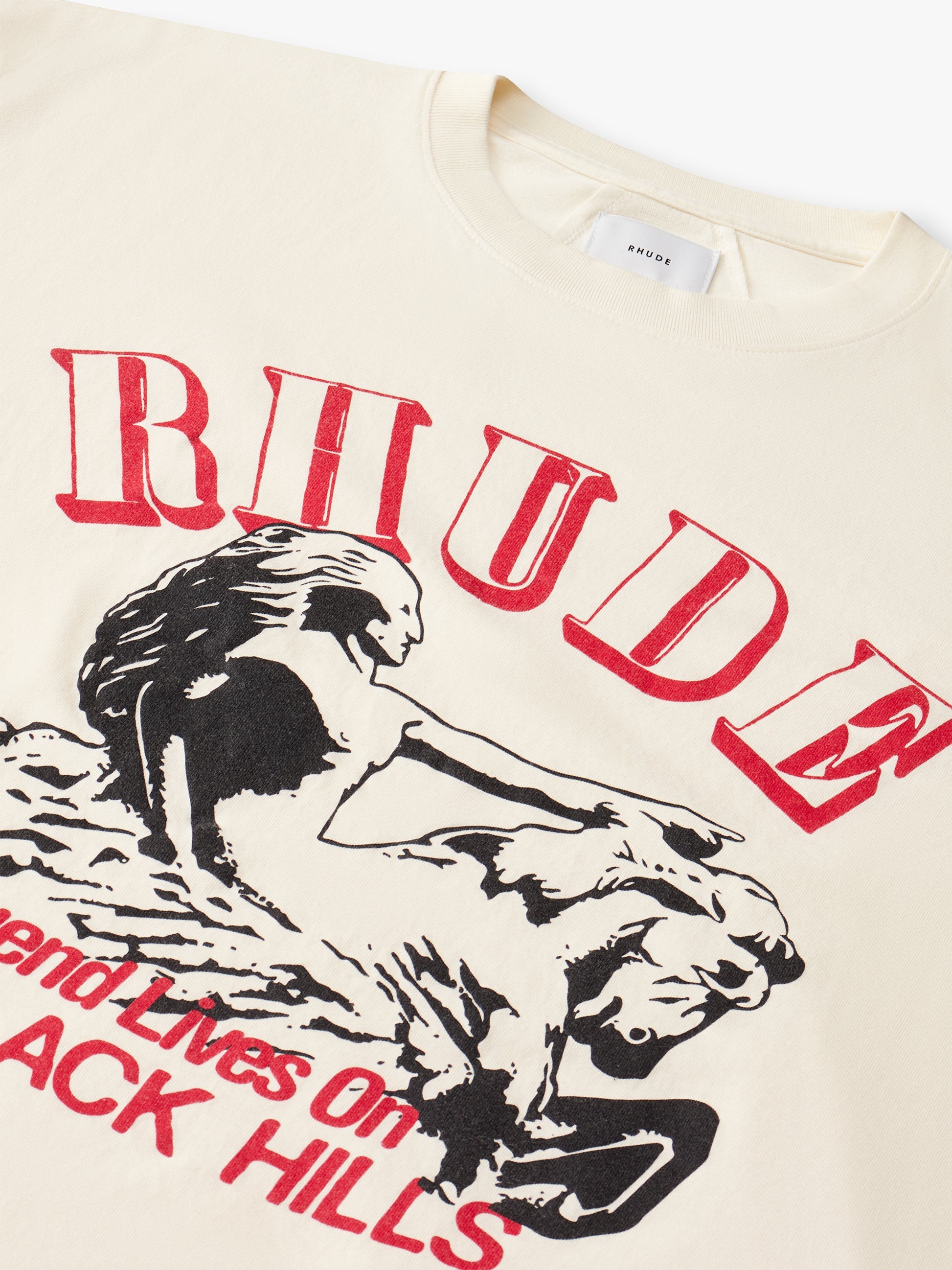 LEGEND LIVES ON TEE - 3