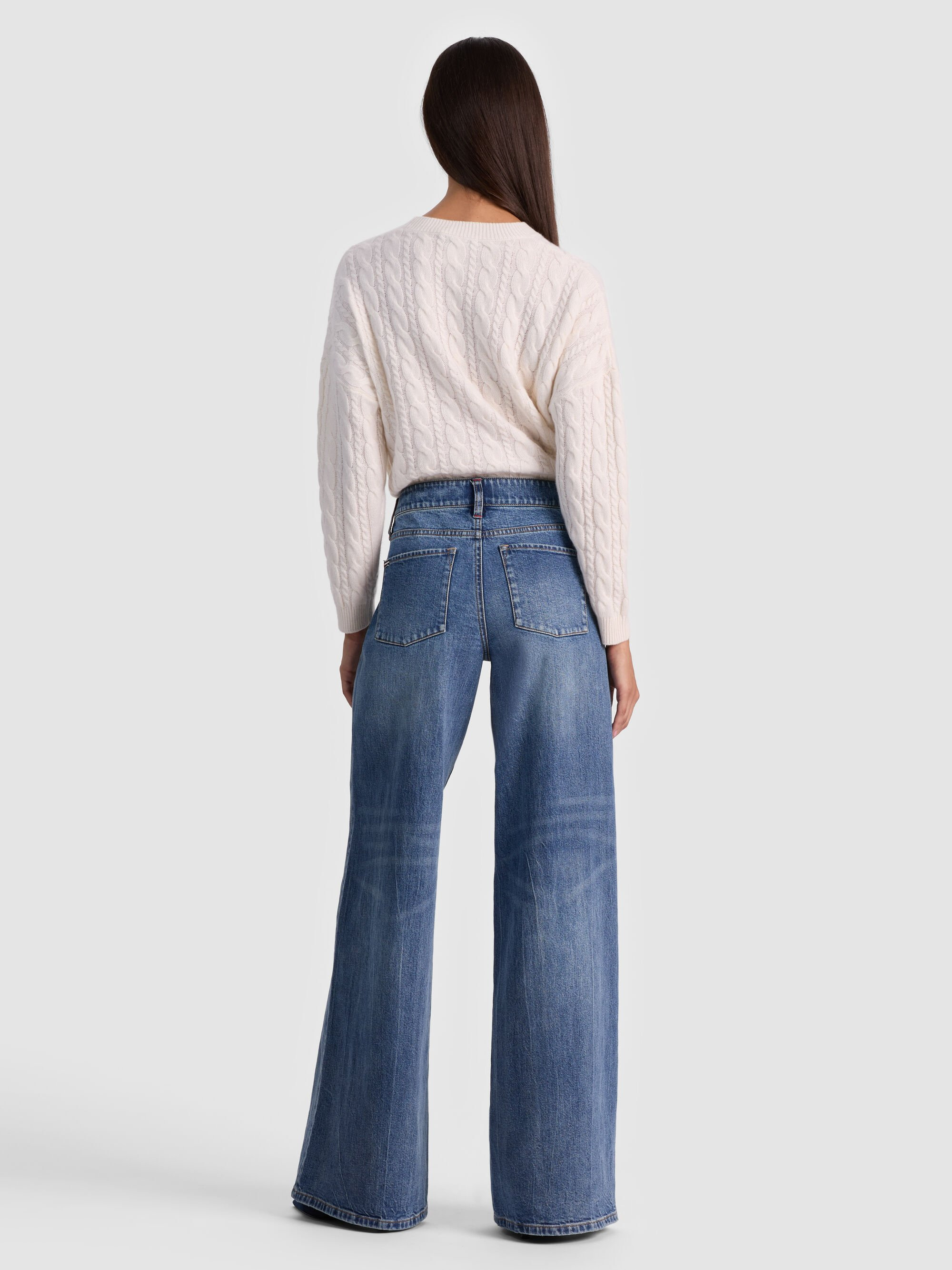 CHIC JEAN - 4