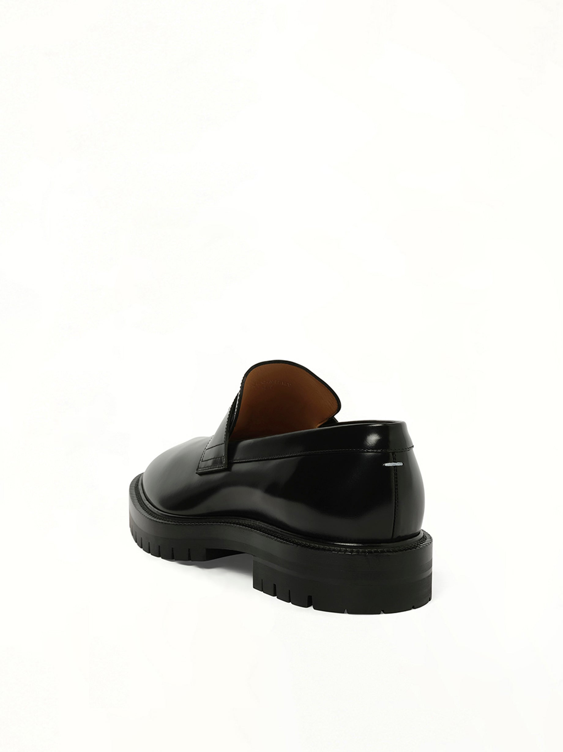 Tabi Loafers Chunky Sole in Black - 3