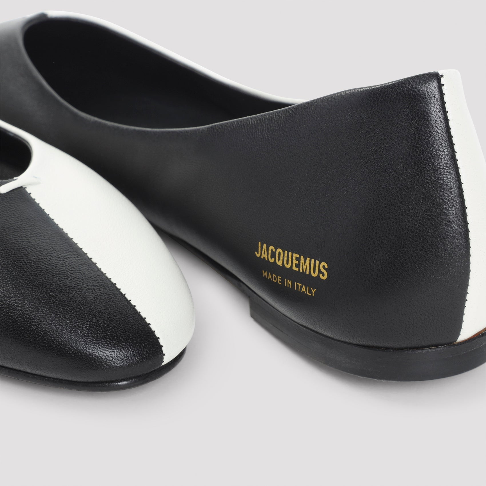 Jacquemus Ovalo Ballerinas Women - 4
