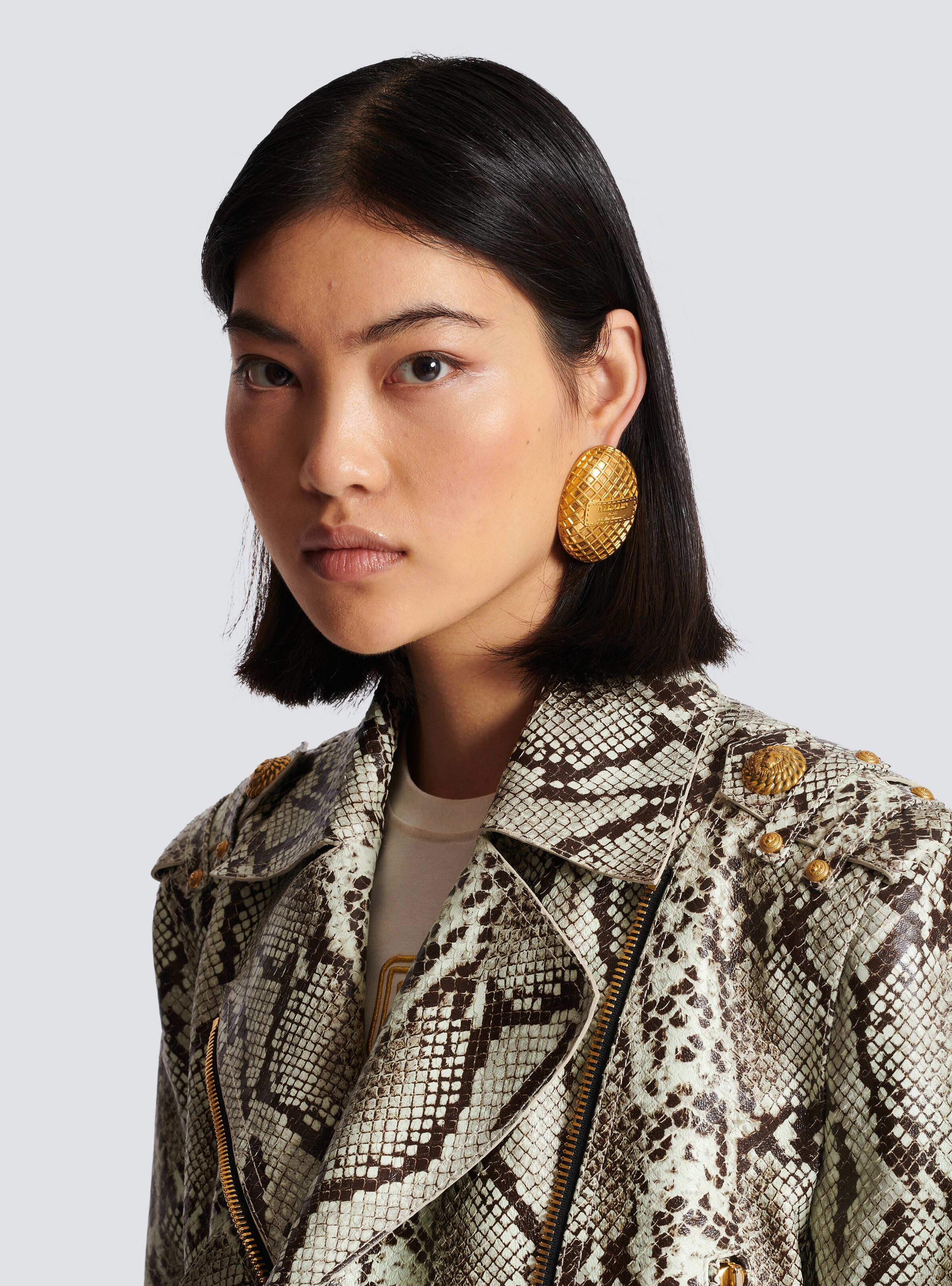 Balmain logo-engraved pendant earrings - Gold