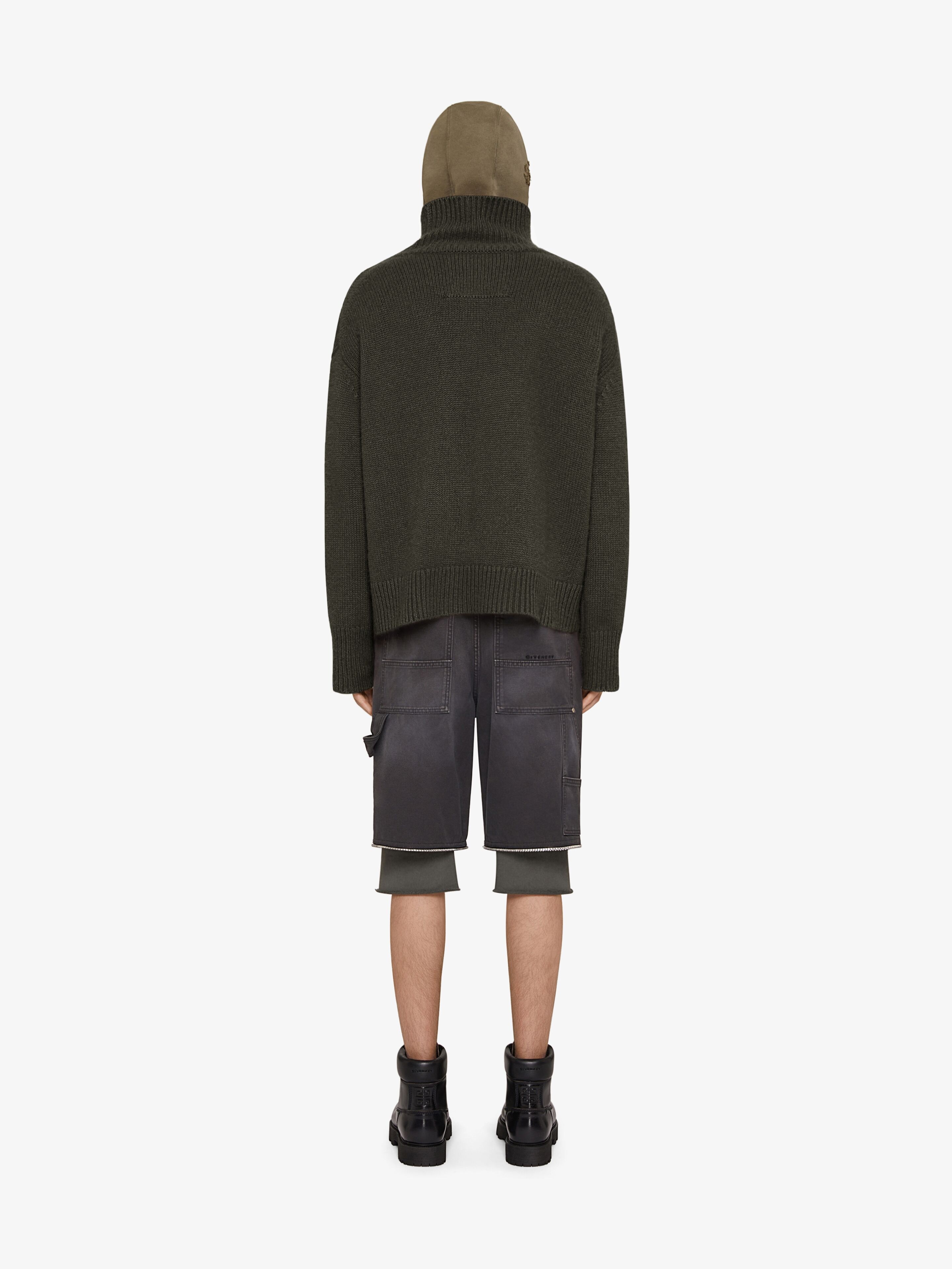 OVERSIZED TURTLENECK SWEATER IN CASHMERE - 4