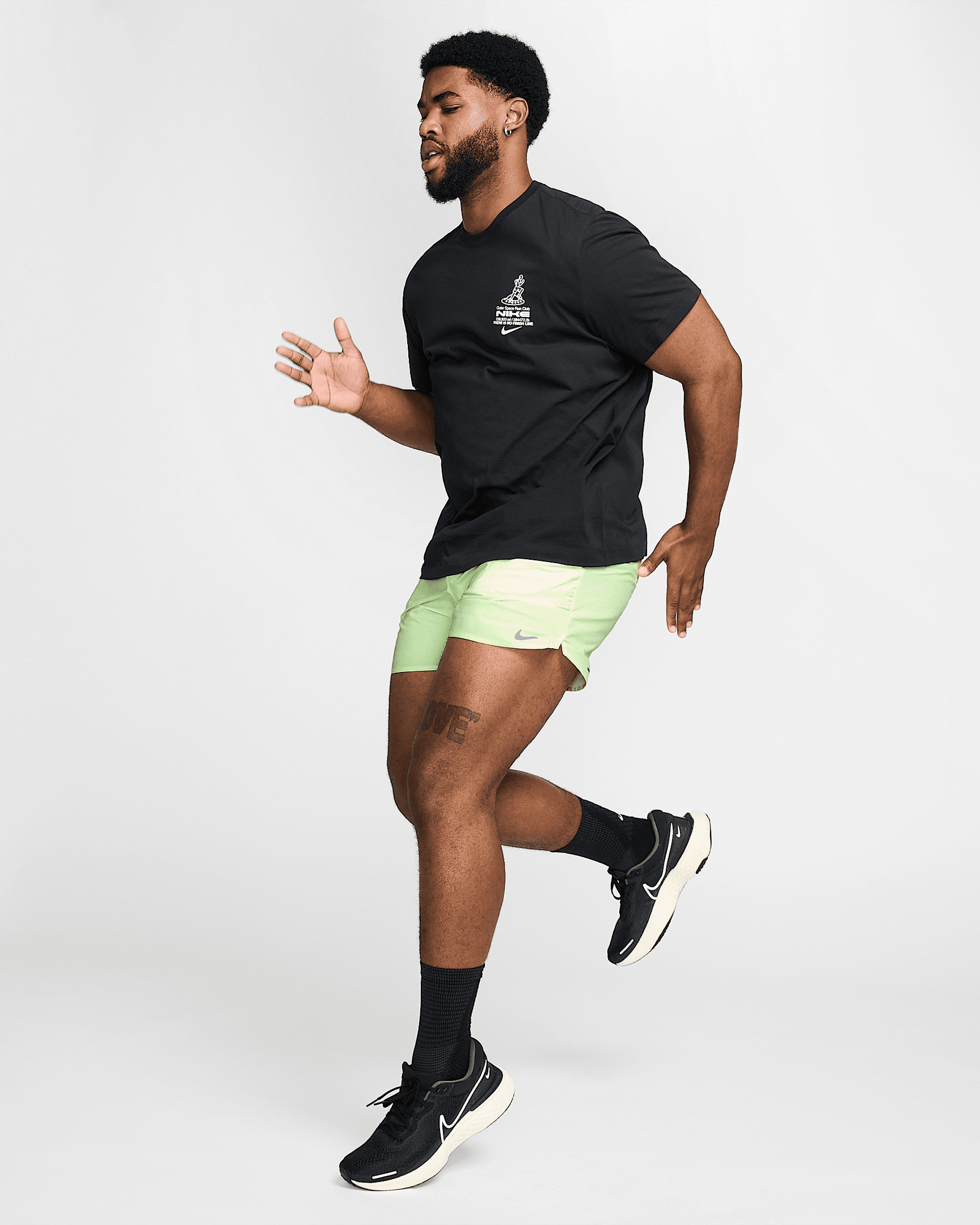 Nike Stride Men's Dri-FIT 7" Brief-Lined Running Shorts - 15