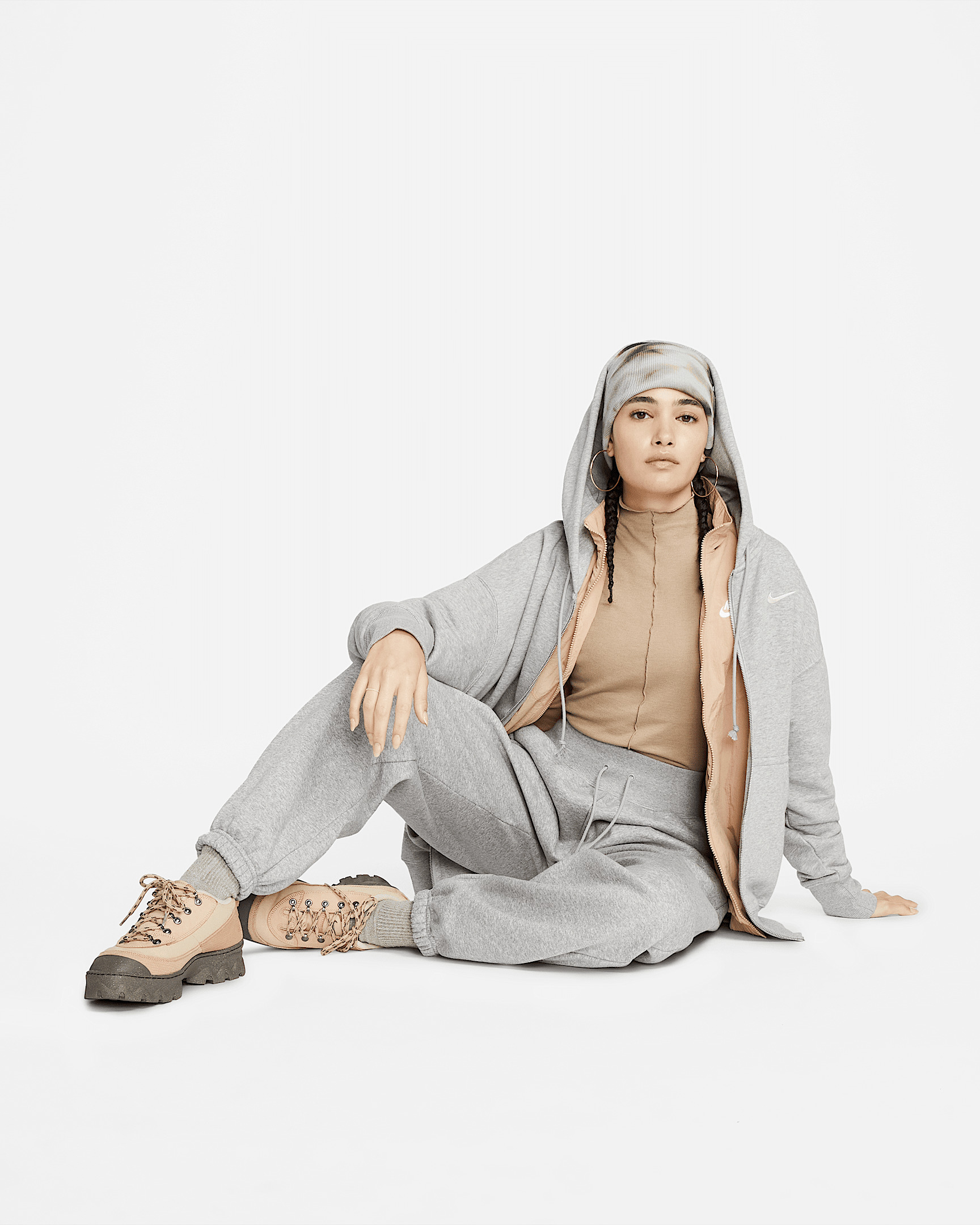 Nike Sportswear Phoenix Fleece Women's Oversized Full-Zip Hoodie - 10