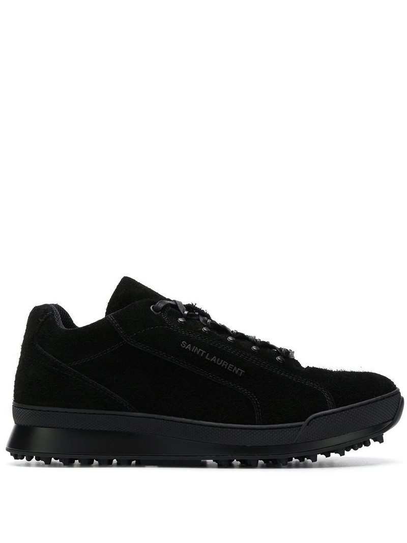 Jump sneakers 1