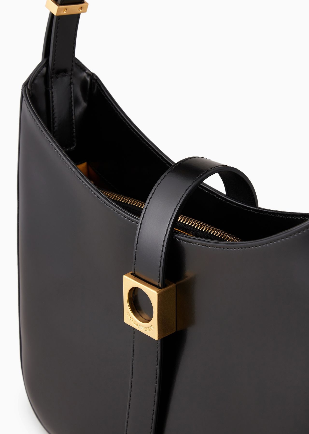 Brushed leather hobo bag - 5