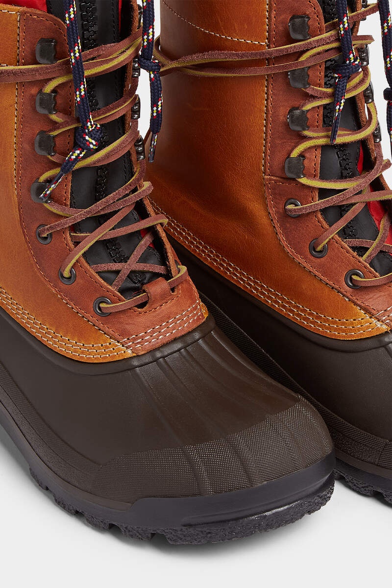 TORONTO DUCK BOOTS - 4