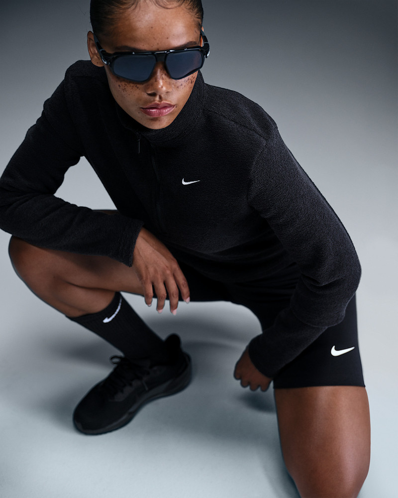 Nike Sportswear Phoenix Plush Women's Slim Long-Sleeve Cozy Fleece 1/2-Zip Top - 1