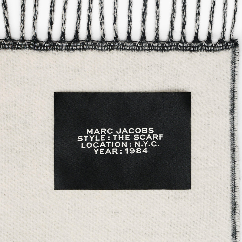 THE SCARF 5