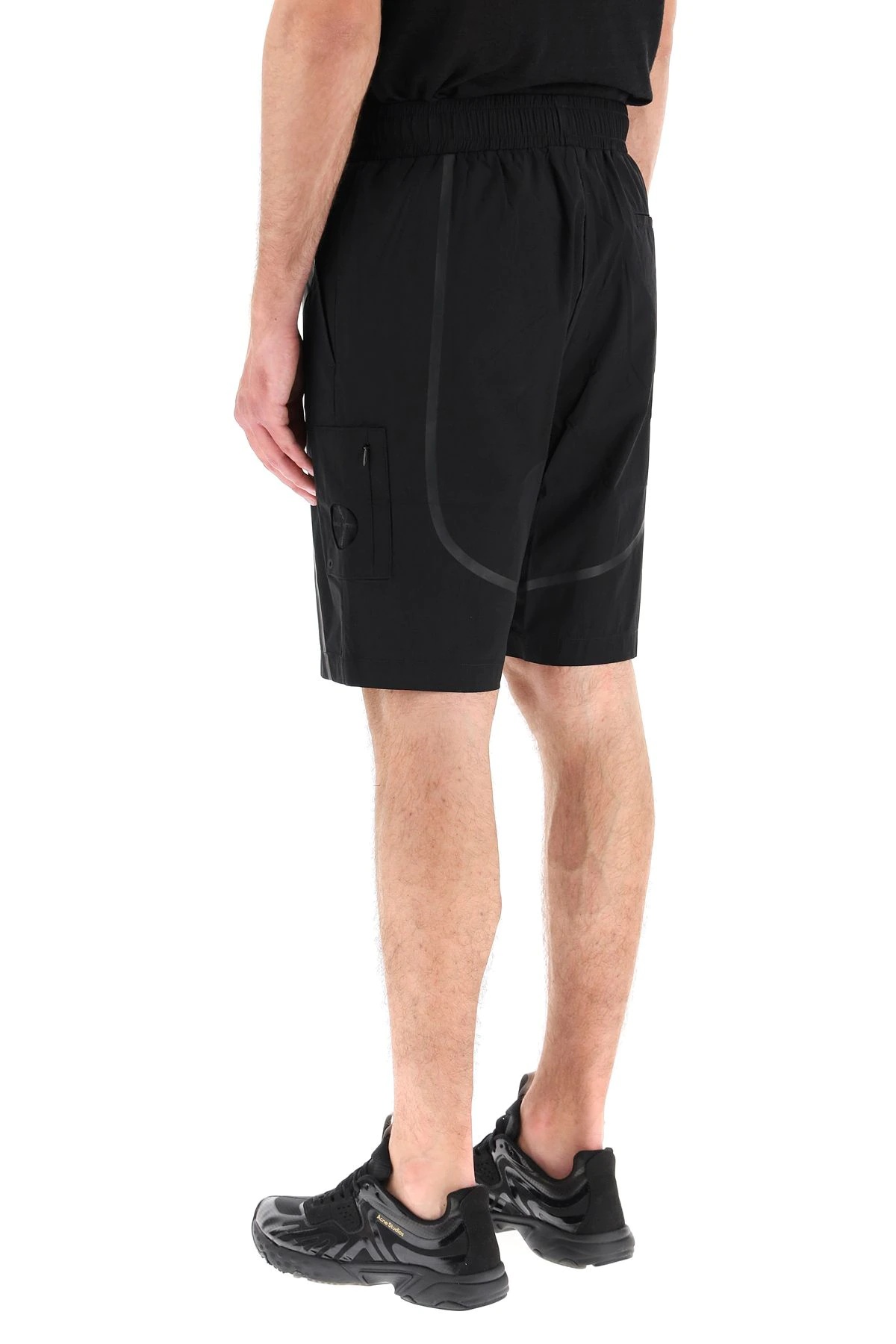 SHORTS WITH HEAT-SEALED BANDS - 4