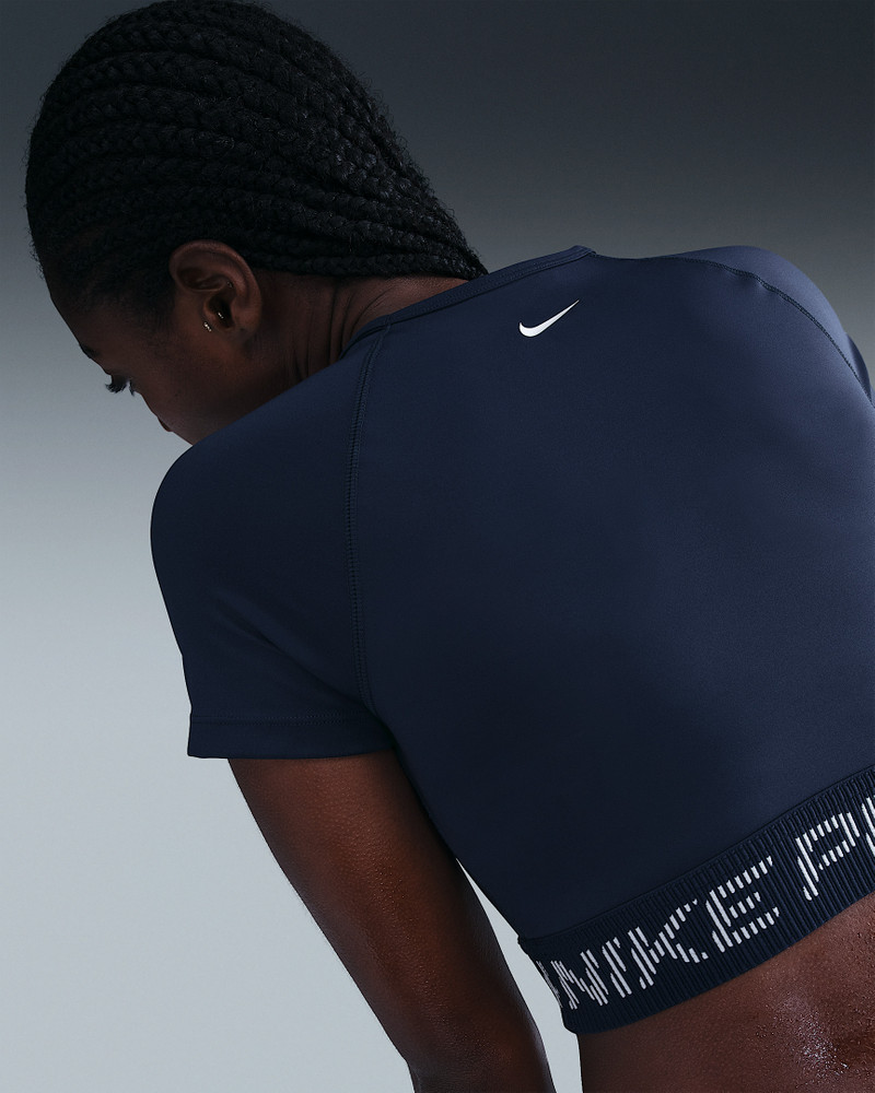 Nike Nike Pro Women's Dri-FIT Short-Sleeve Cropped Graphic Top outlook