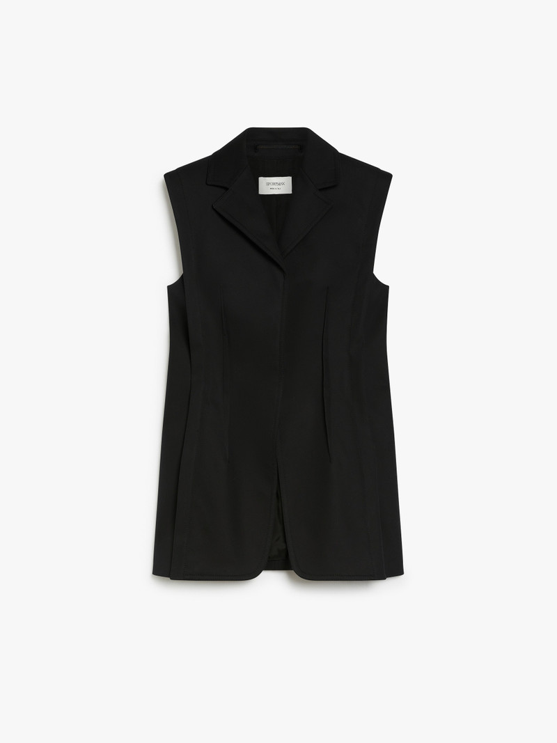 OCA Tailored gilet 1