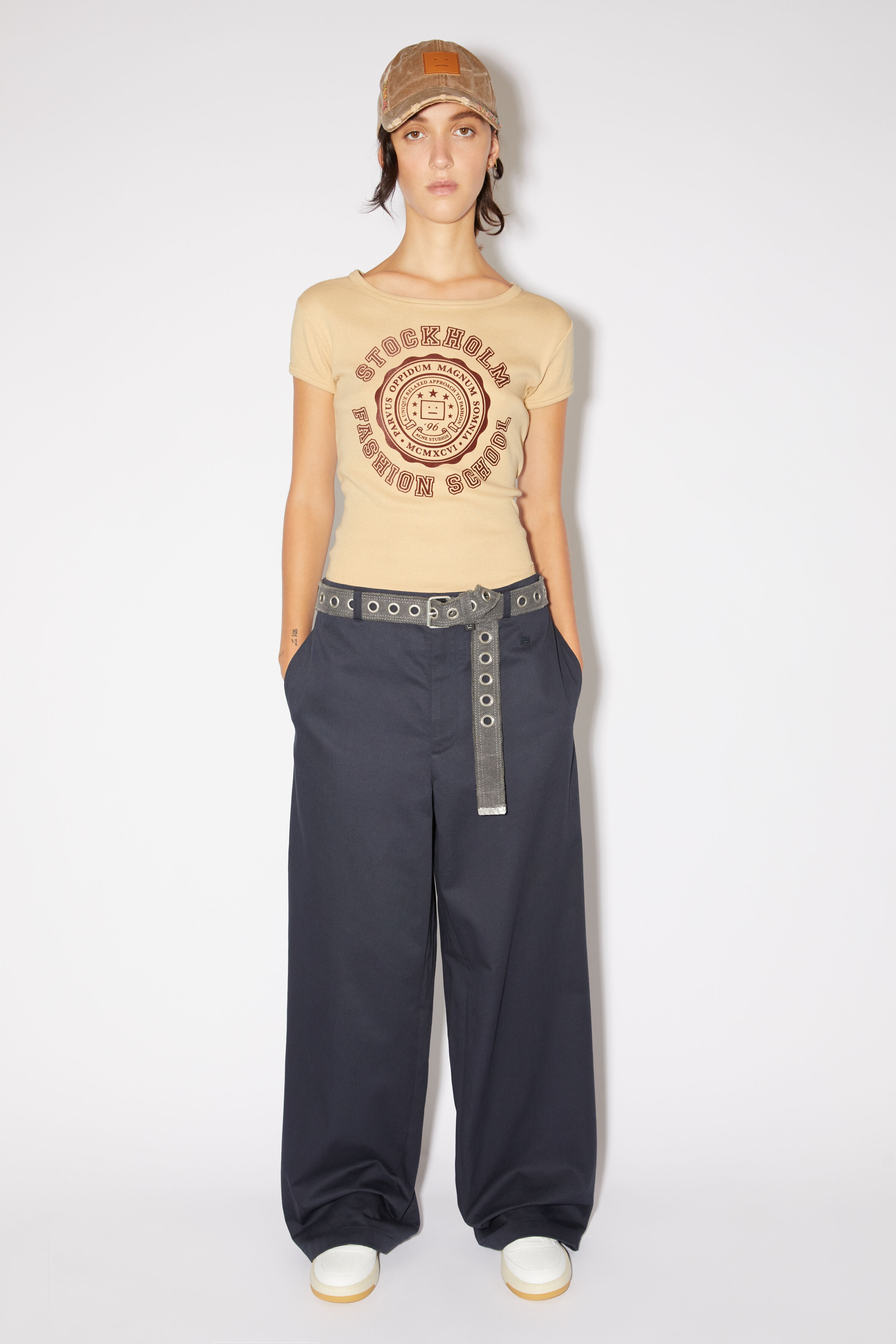 Logo t-shirt - Fitted fit - Biscuit beige - 2