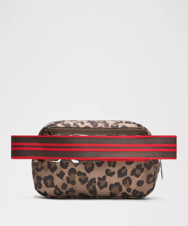 Everywhere Belt Bag 1L *Leopard 3
