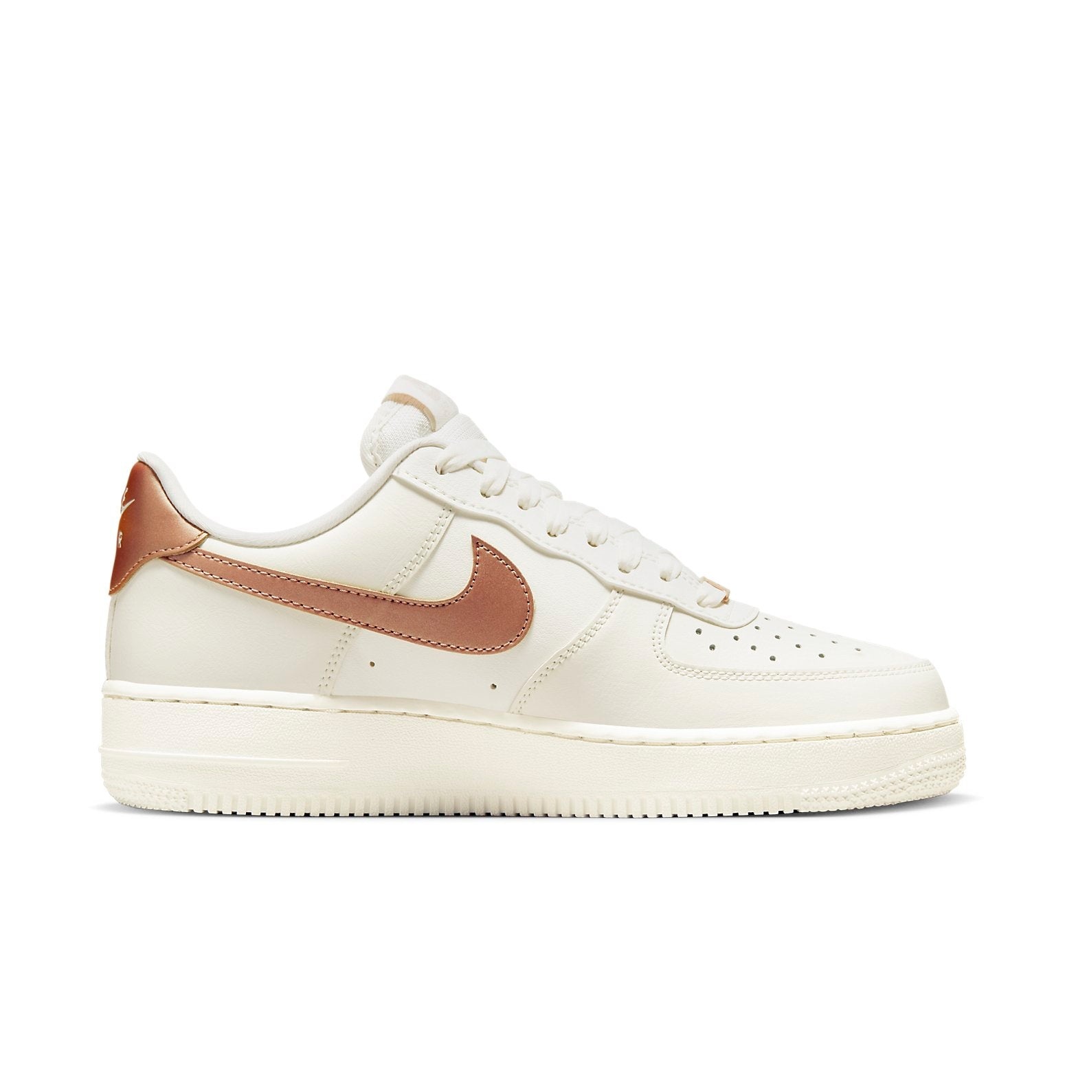 (WMNS) Nike Air Force 1 '07 'Sail' DD8959-109 - 2