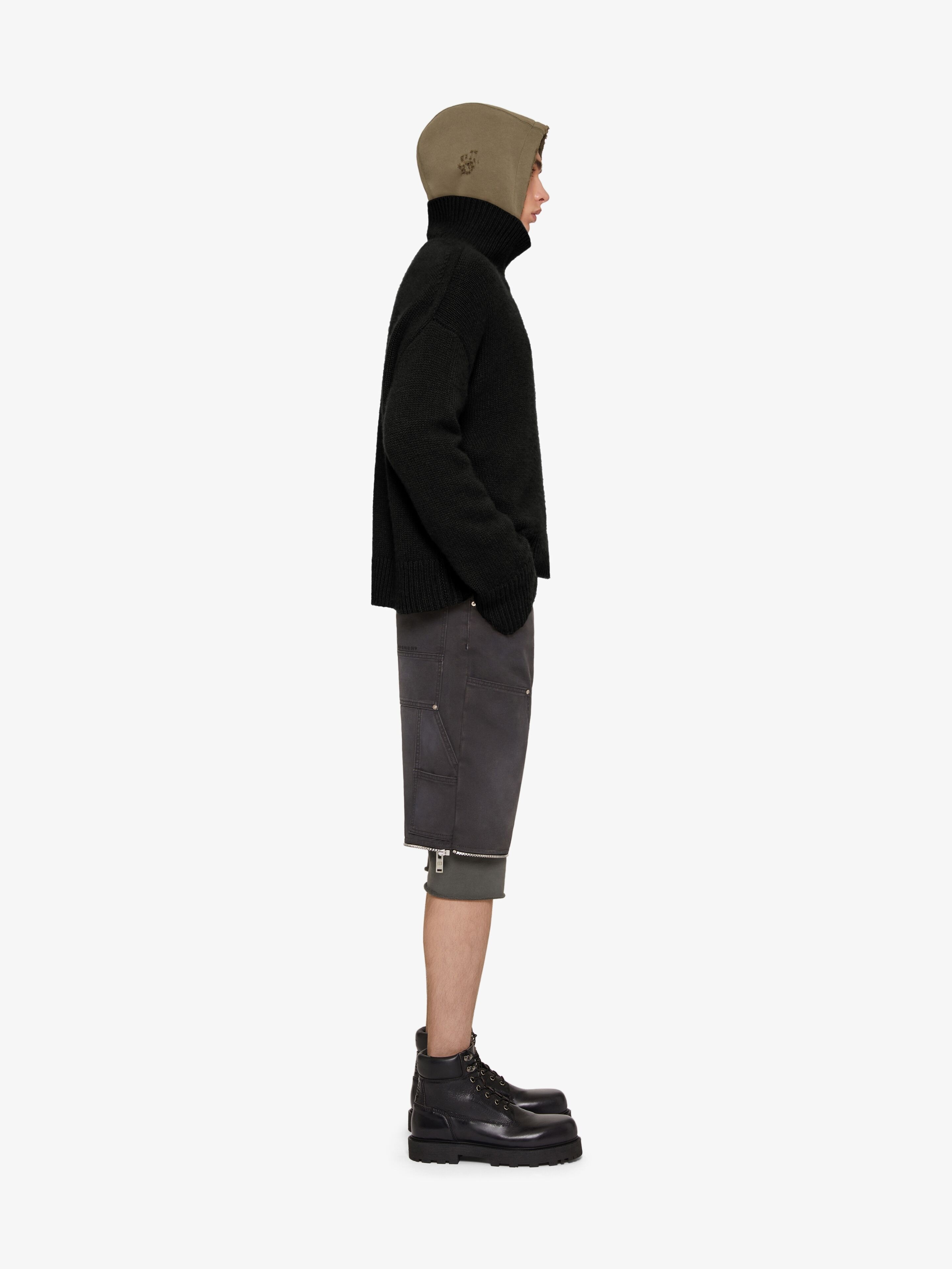 OVERSIZED TURTLENECK SWEATER IN CASHMERE - 3