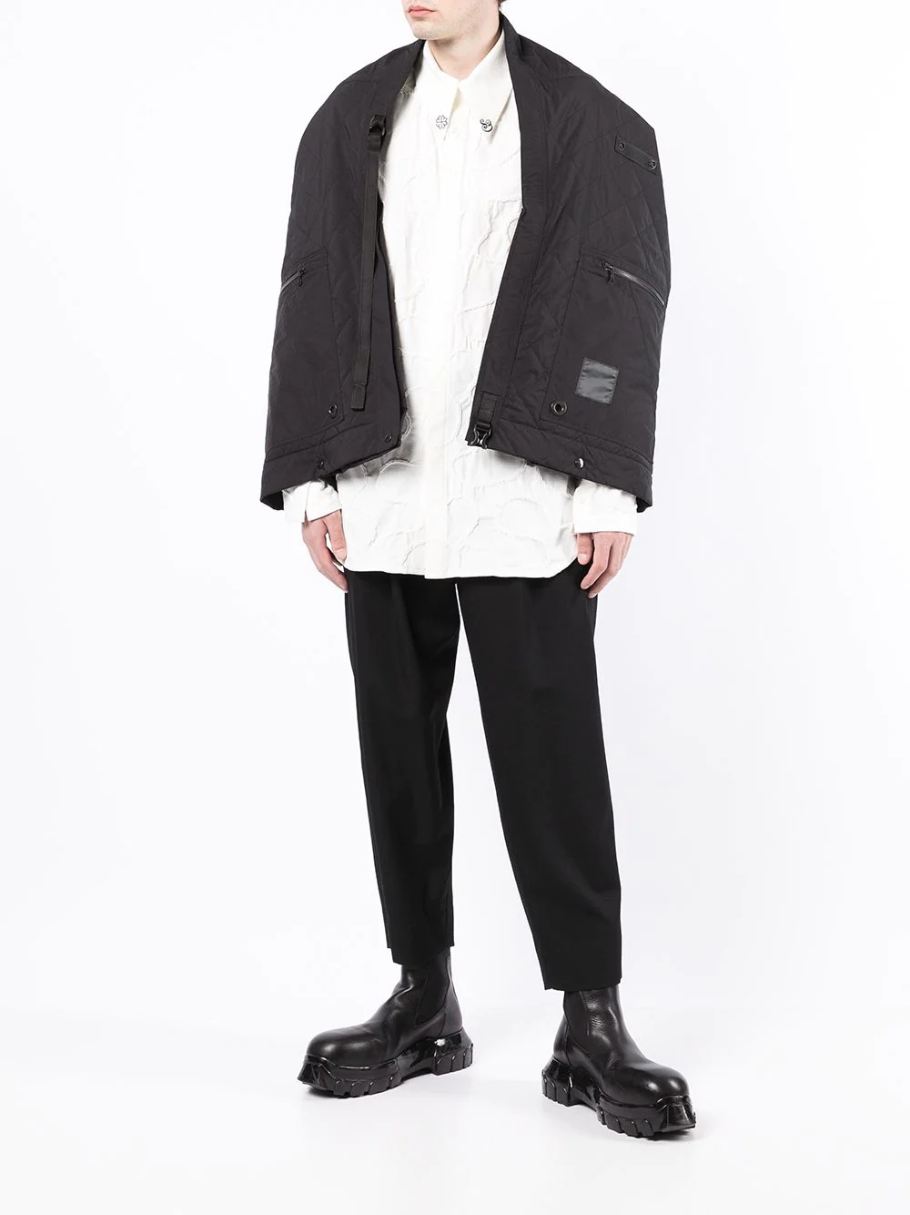 logo patch quilted cape - 2