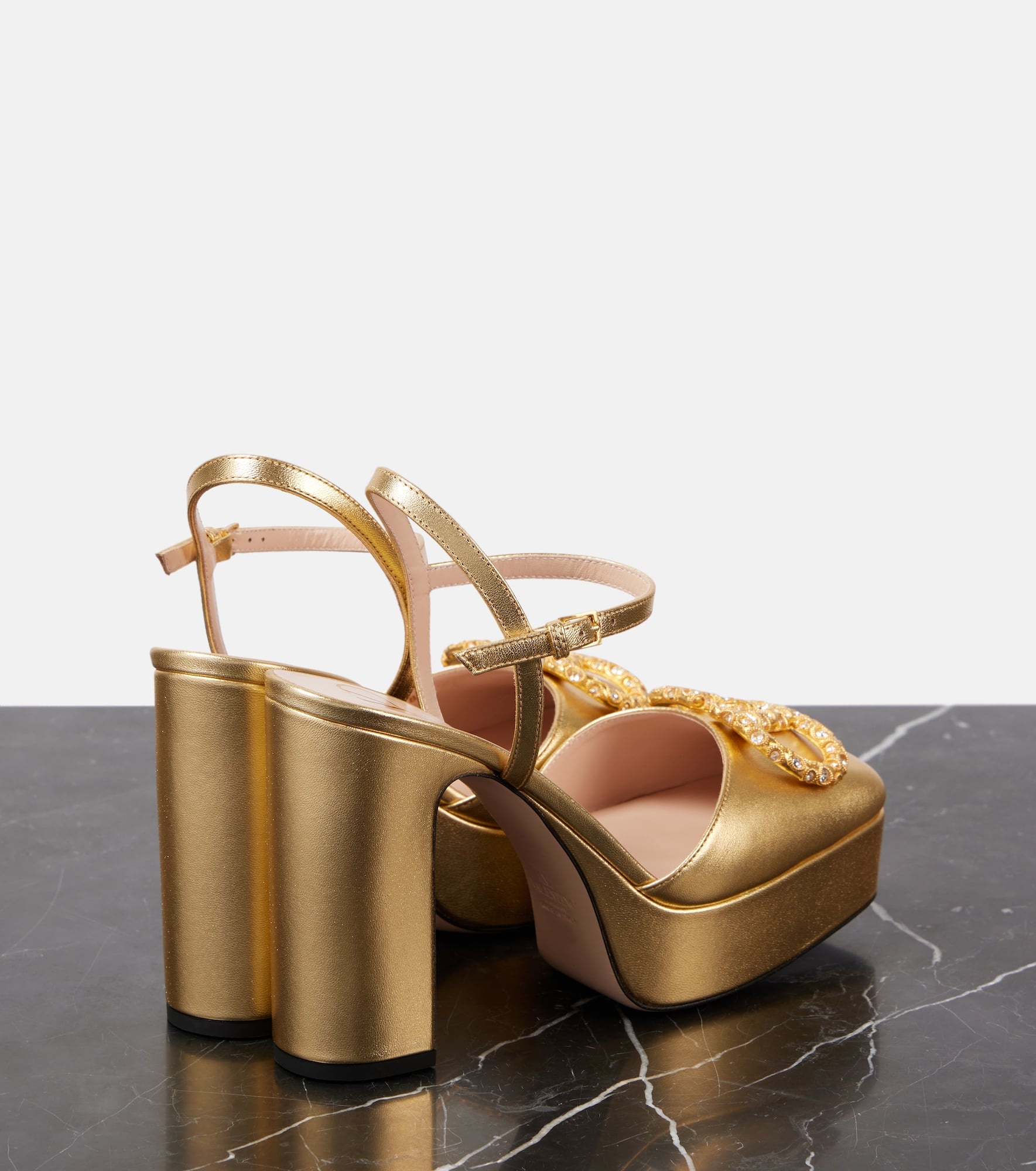 VLogo Signature leather platform pumps - 2