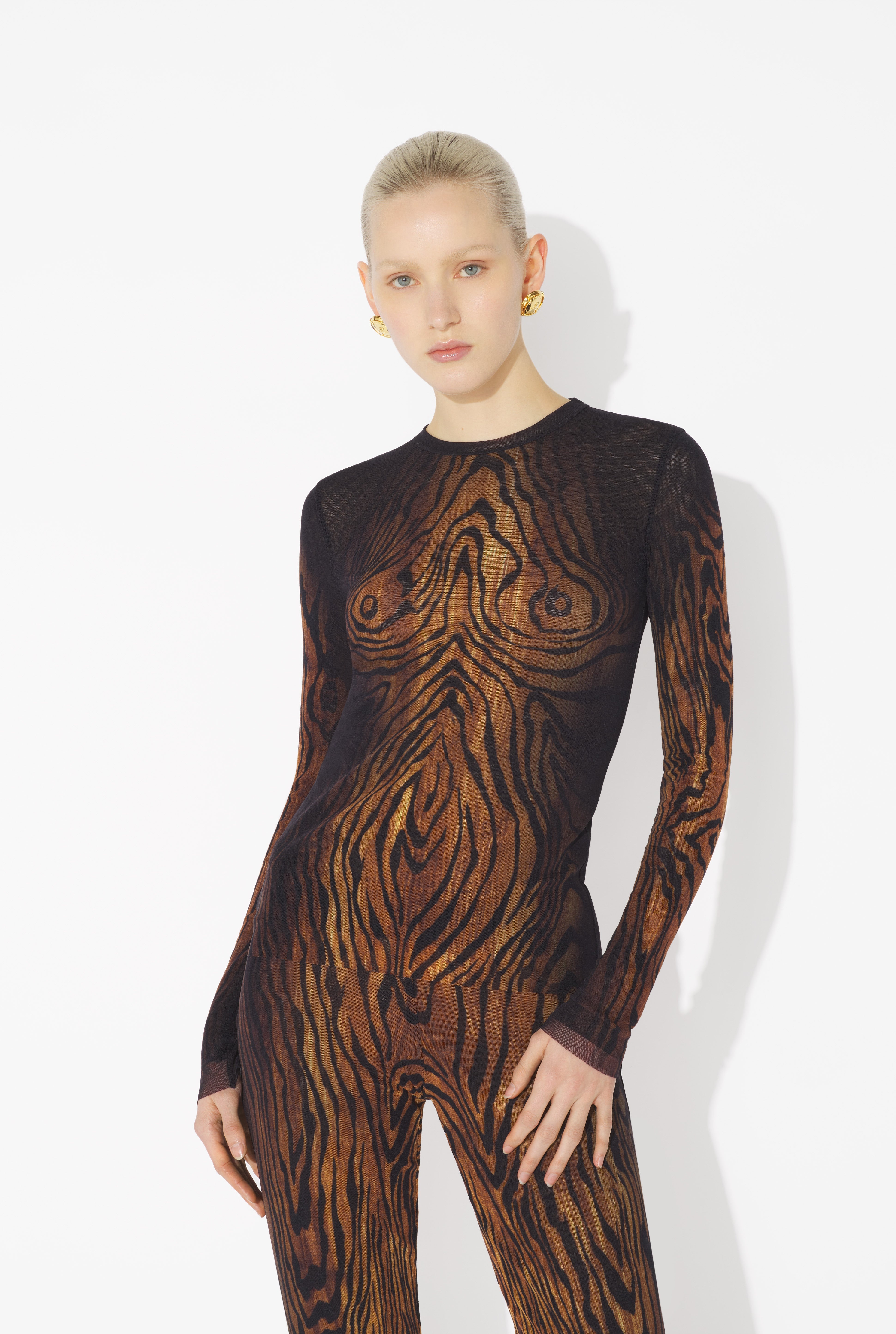 THE WOOD TOP - 3