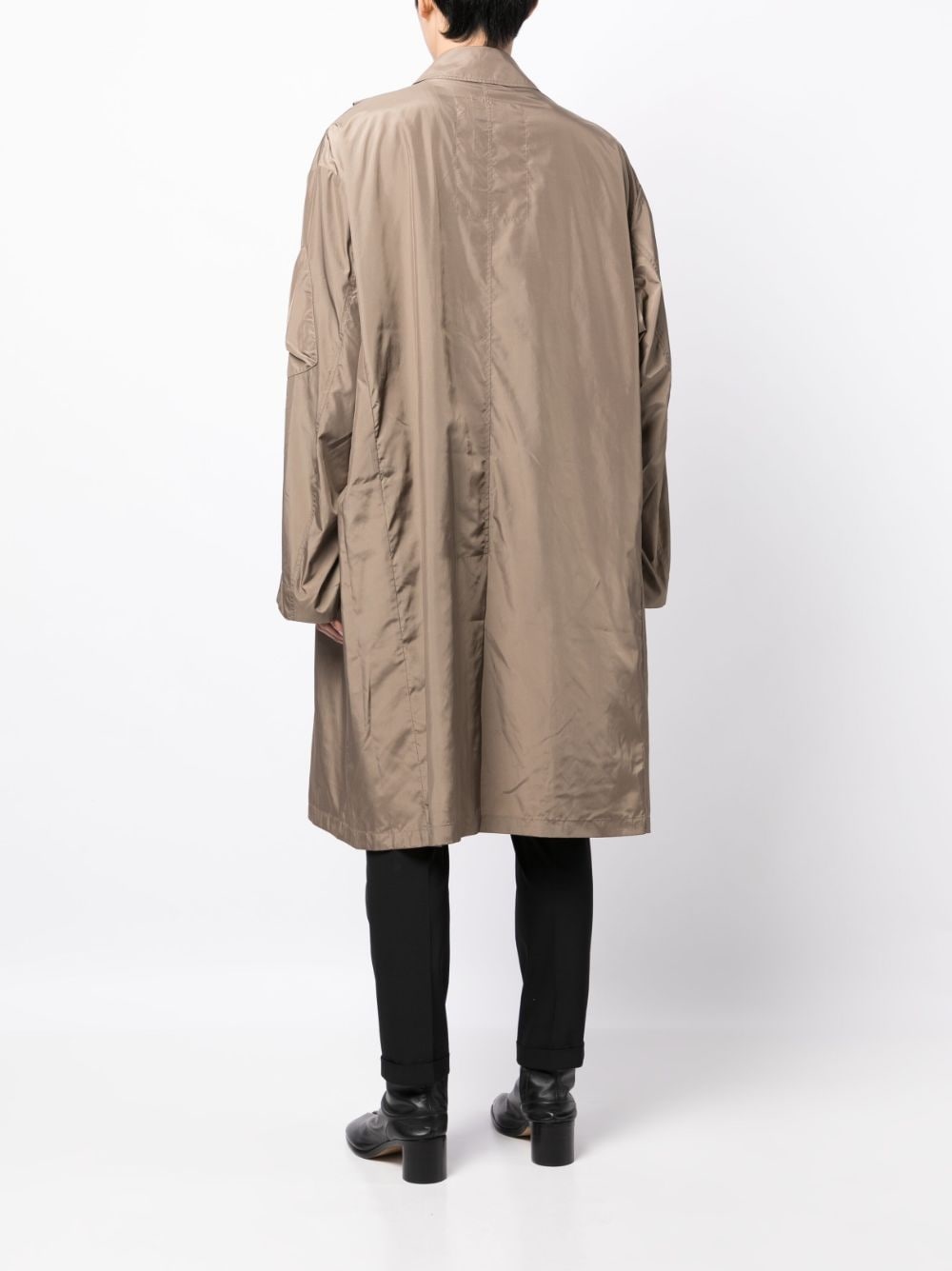 two-pocket strap-detail raincoat - 4