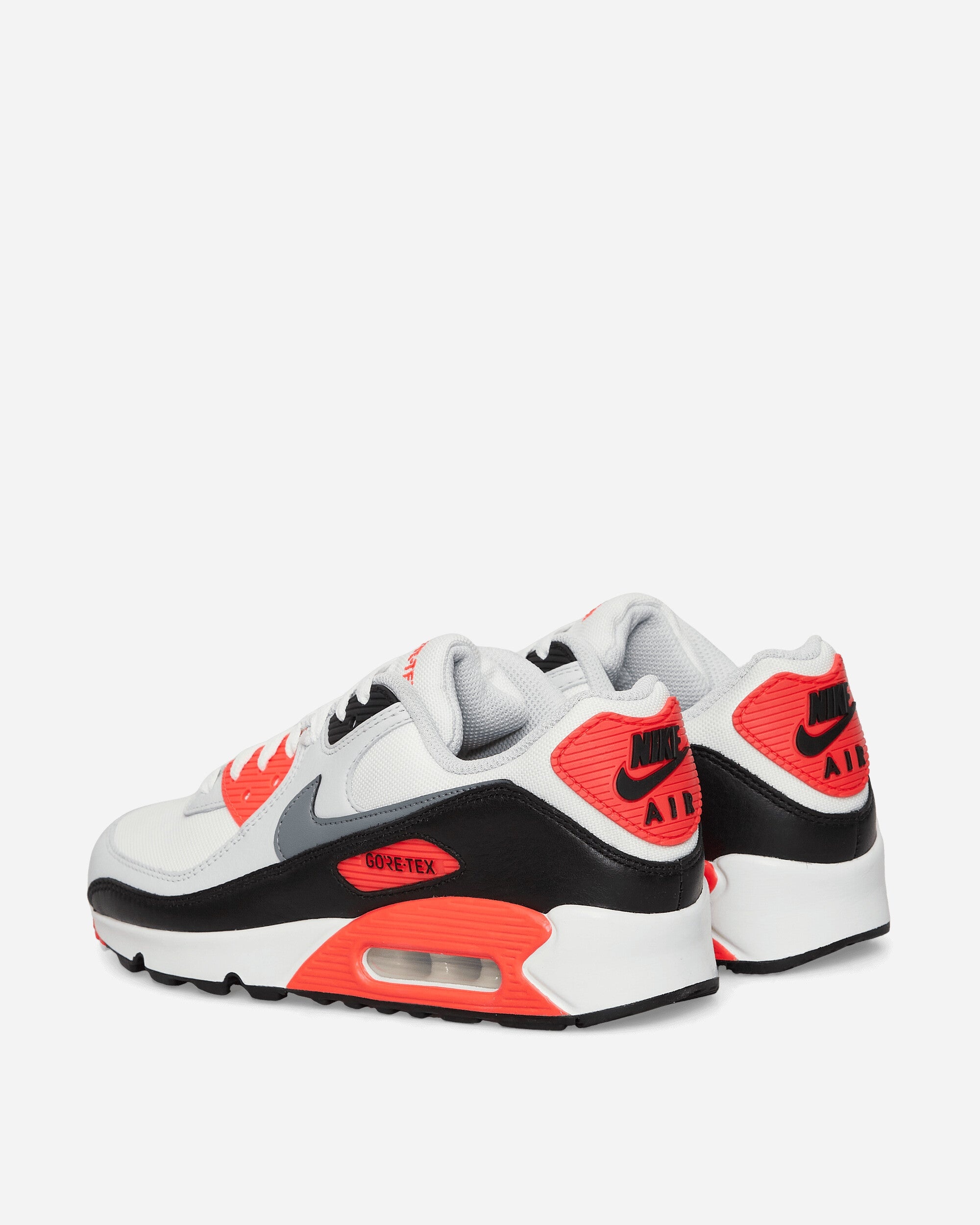 NIKE★AIR MAX 90 GORE-TEX★SUMMIT WHITE/BRIGHT CRIMSON/BLACK Nike Air Max 90 GORE-TEX 