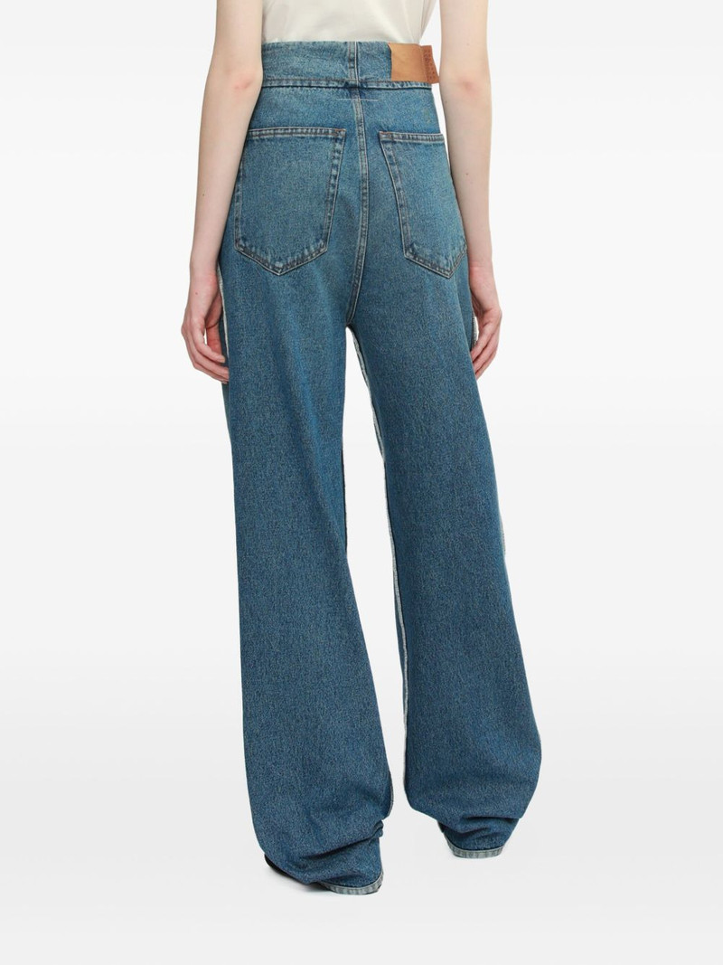 button-fastening jeans 3
