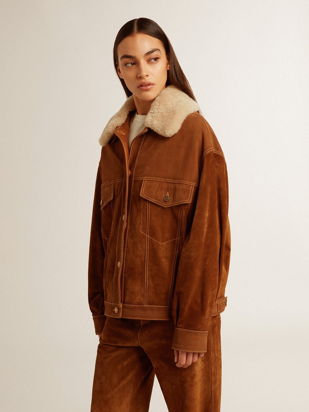 Women's jacket in tobacco-colored split leather with a shearling collar - 3