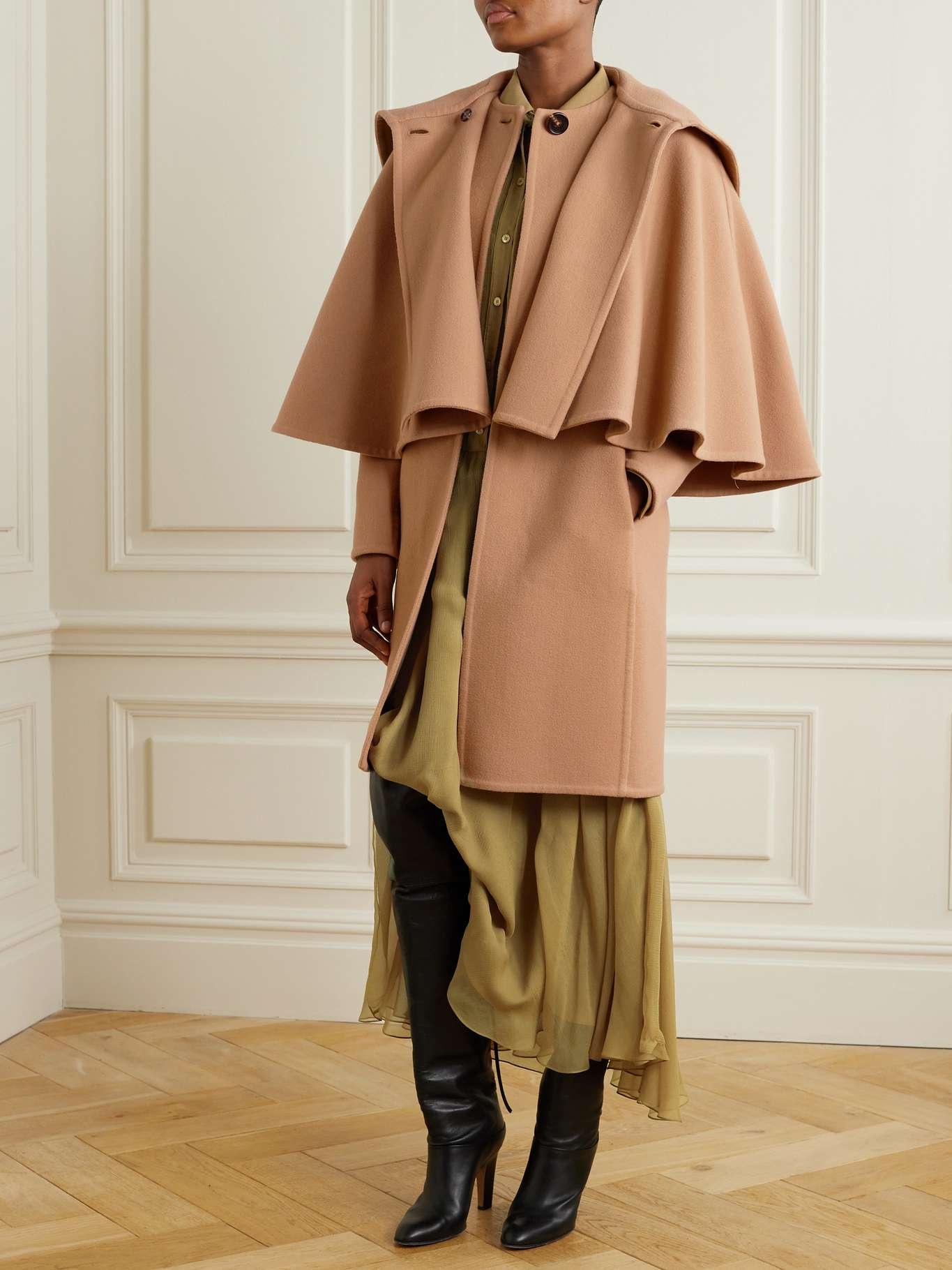 Cape-effect layered wool and cashmere-blend coat - 2