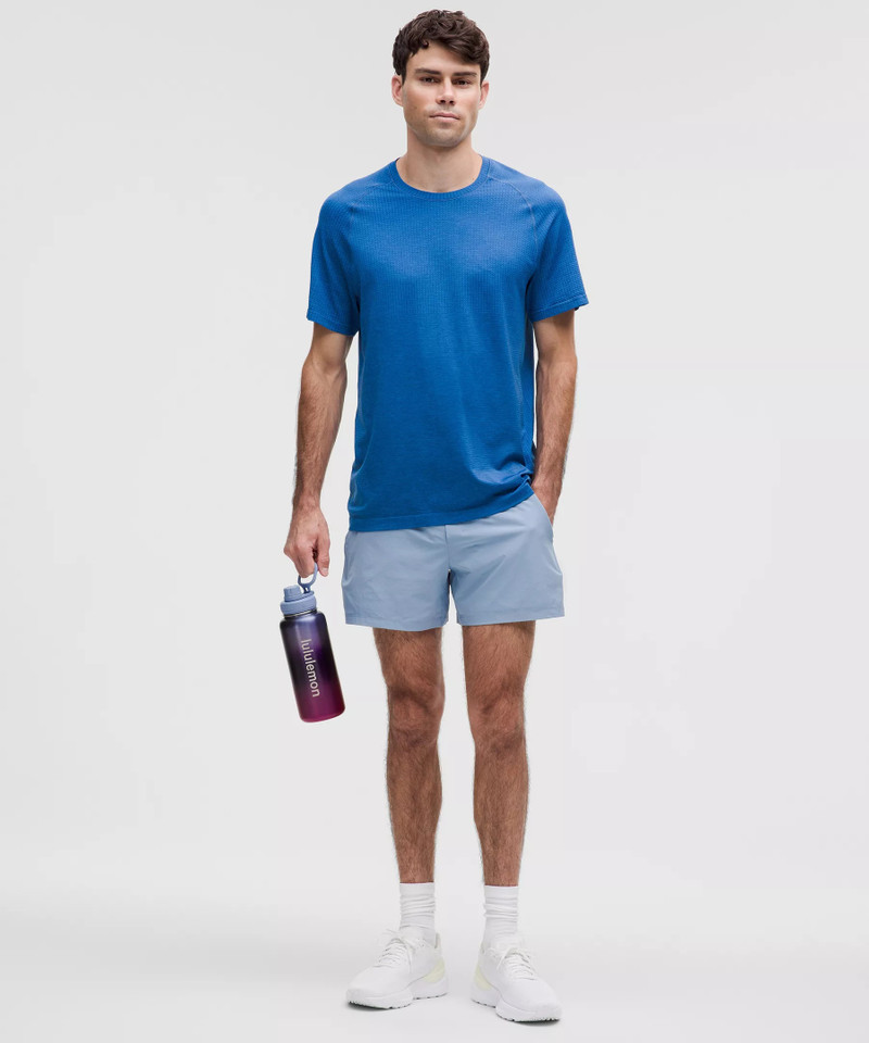 lululemon Back to Life Sport Bottle 32oz outlook
