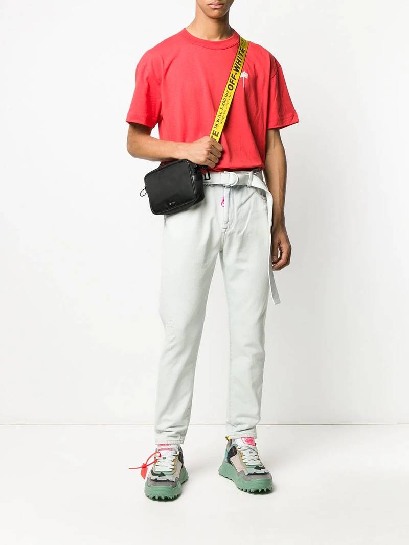 Off-White 벨트 똑바른 청바지 outlook