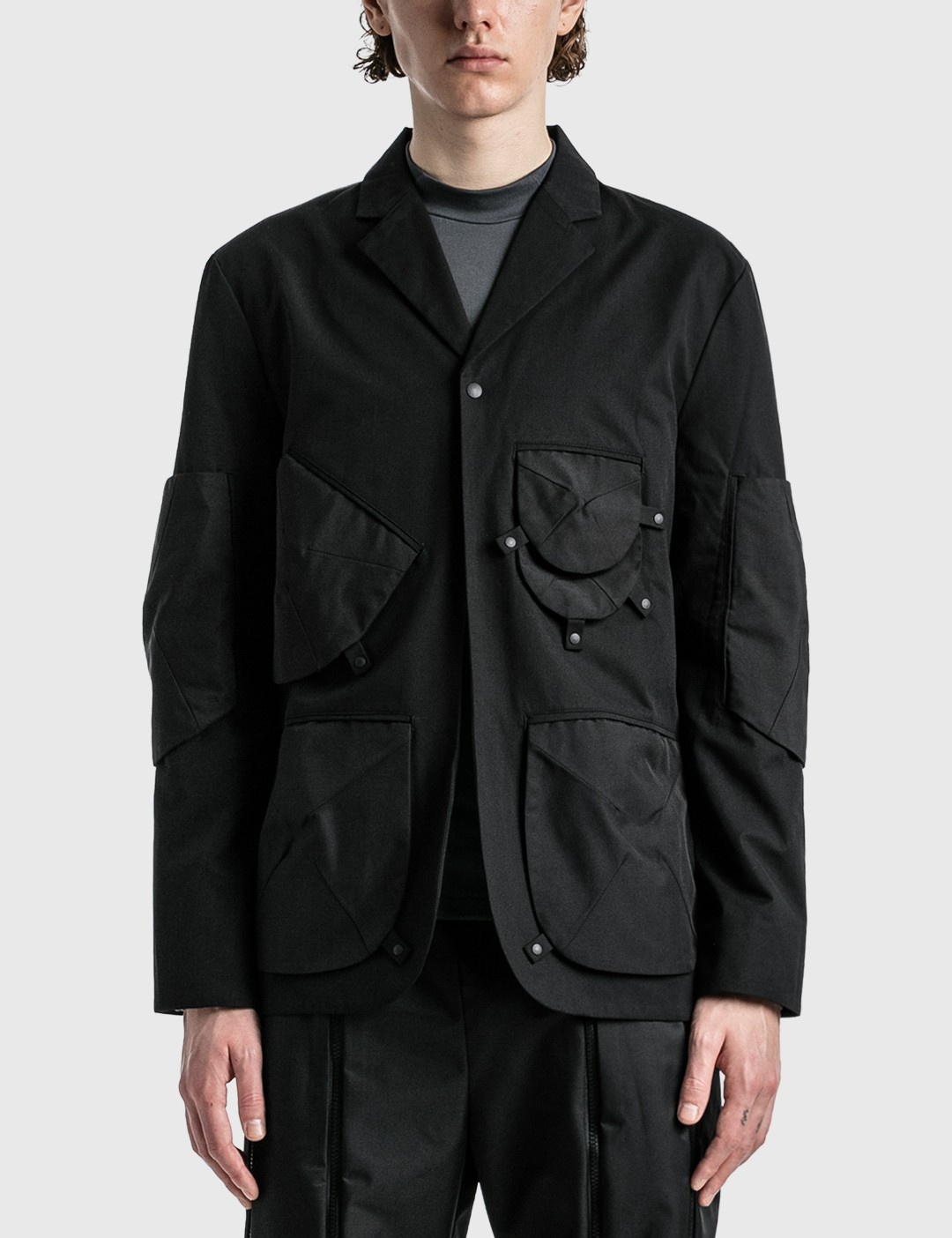 5.0 JACKET CENTER - 4