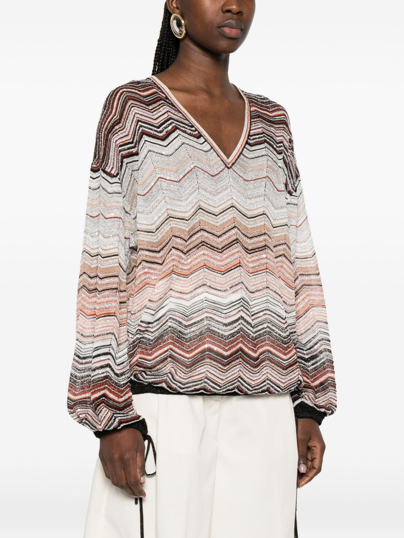 V-neck chevron top 3